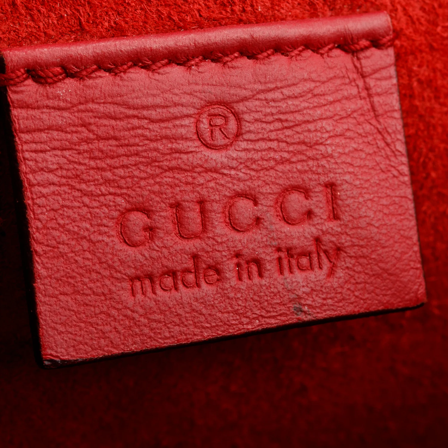 Gucci GG Supreme Monogram Medium Dionysus Shoulder Bag - Image 9