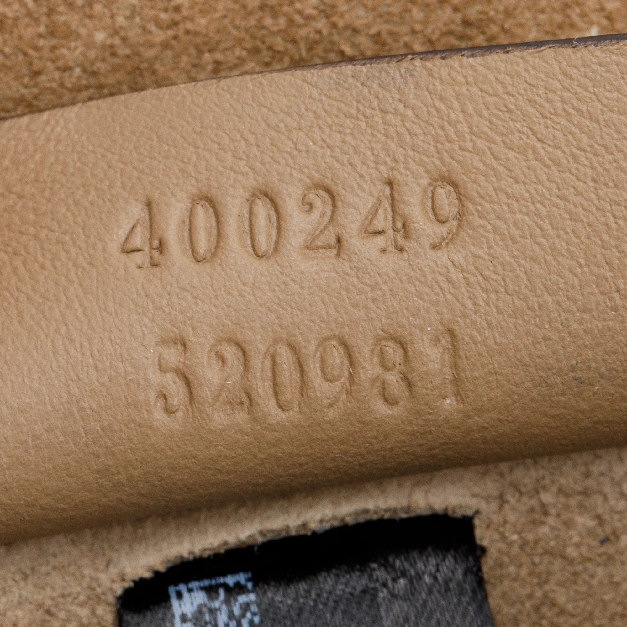 Gucci GG Supreme Small Dionysus Shoulder Bag - Image 9