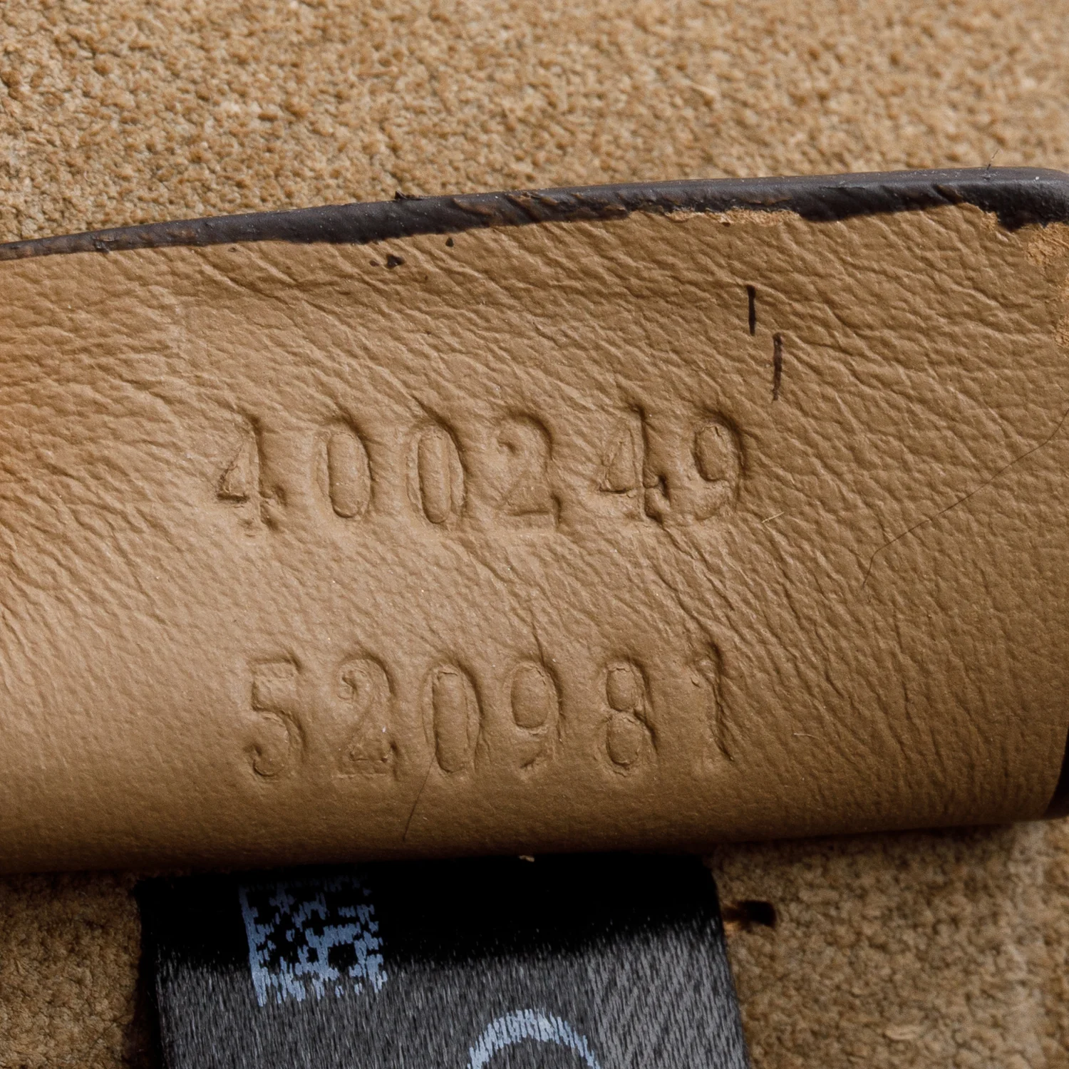 Gucci GG Supreme Small Dionysus Shoulder Bag - Image 10