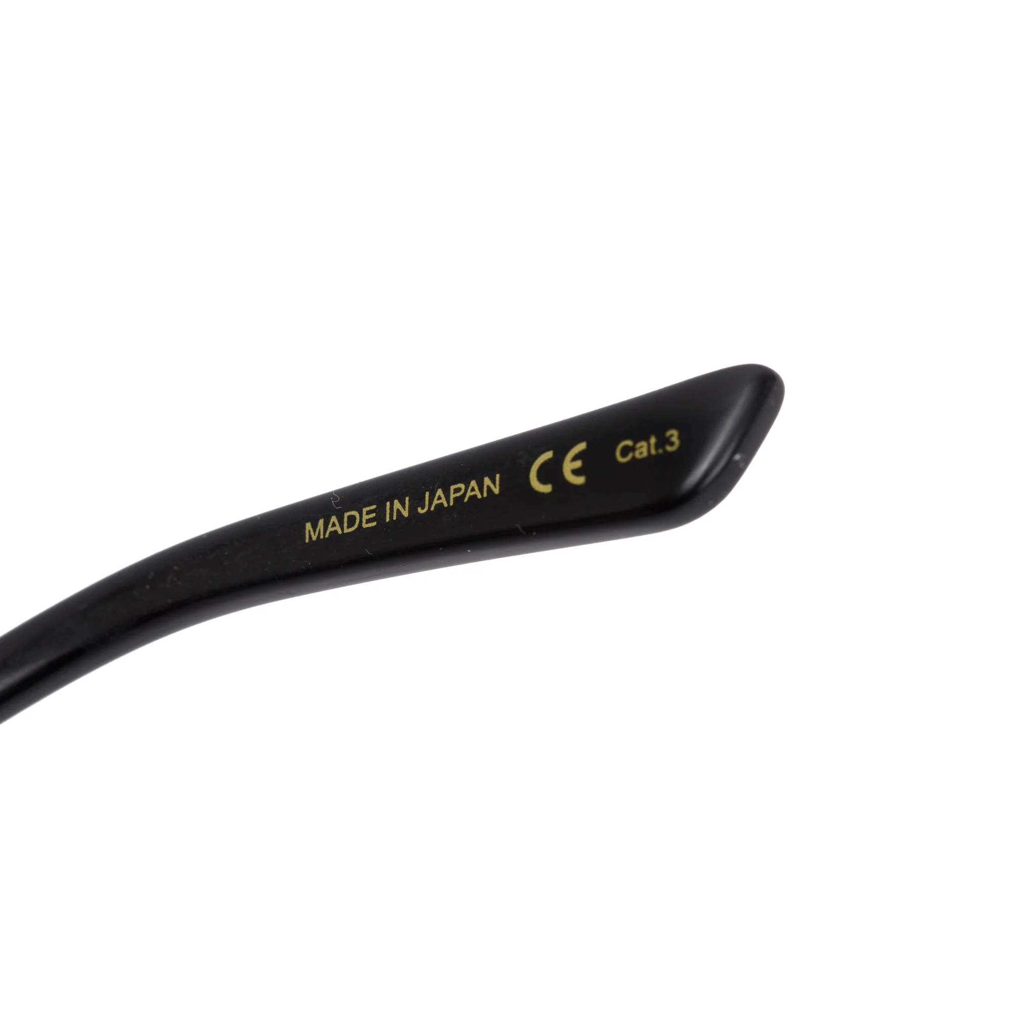 Gucci GG0076S Black Acetate Butterfly Sunglasses w/ Case - Image 5