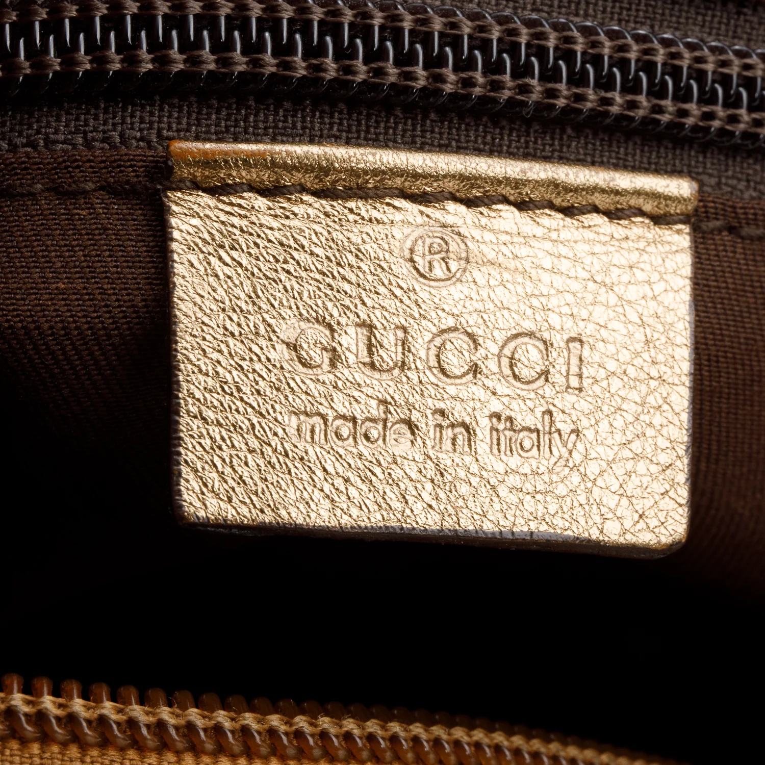 Gucci Gold Leather Trim GG Canvas Perforated Medium Messenger Bag - Image 9