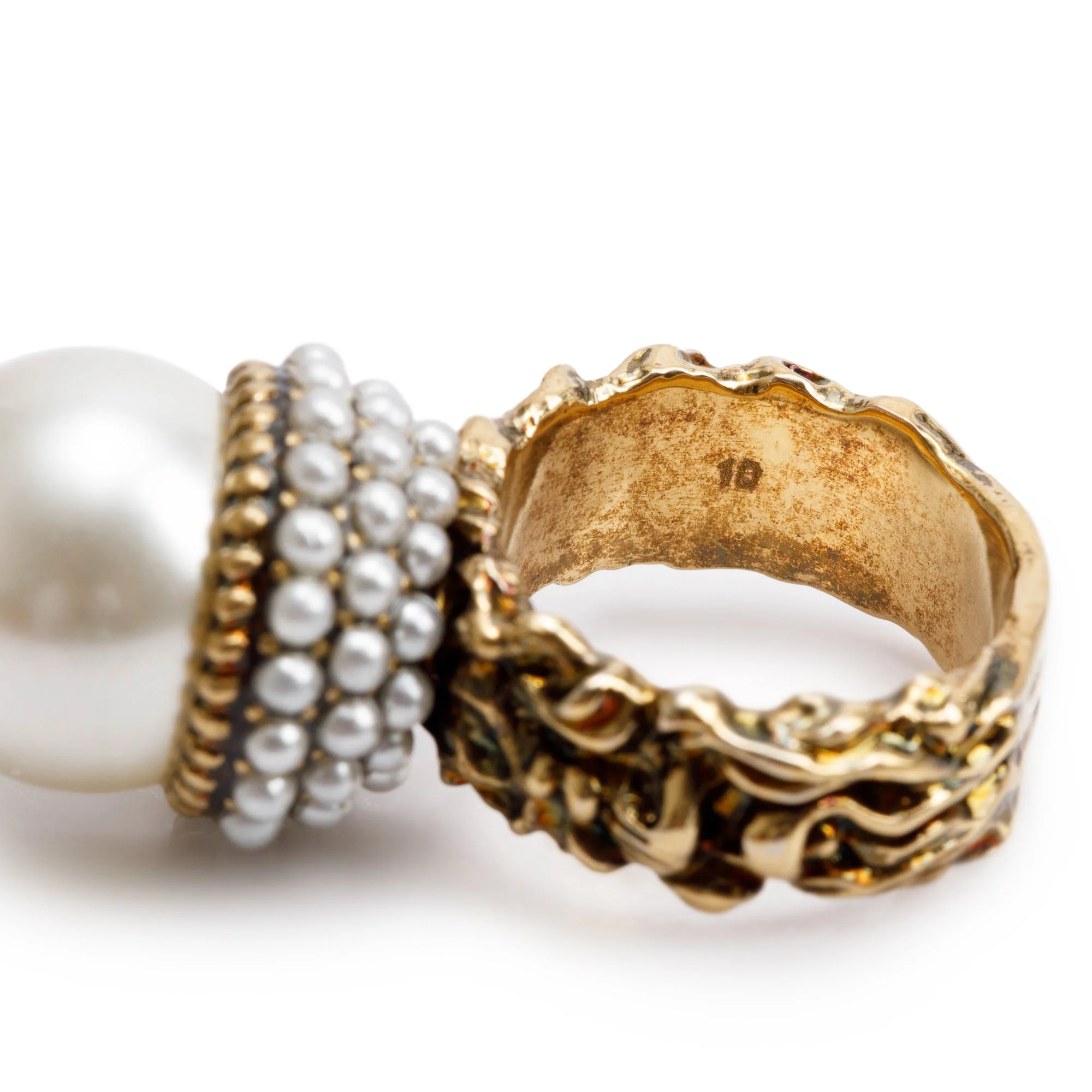 Gucci Gold Tone Metal Faux Pearl Ring, Size 10 5.25 - Image 4