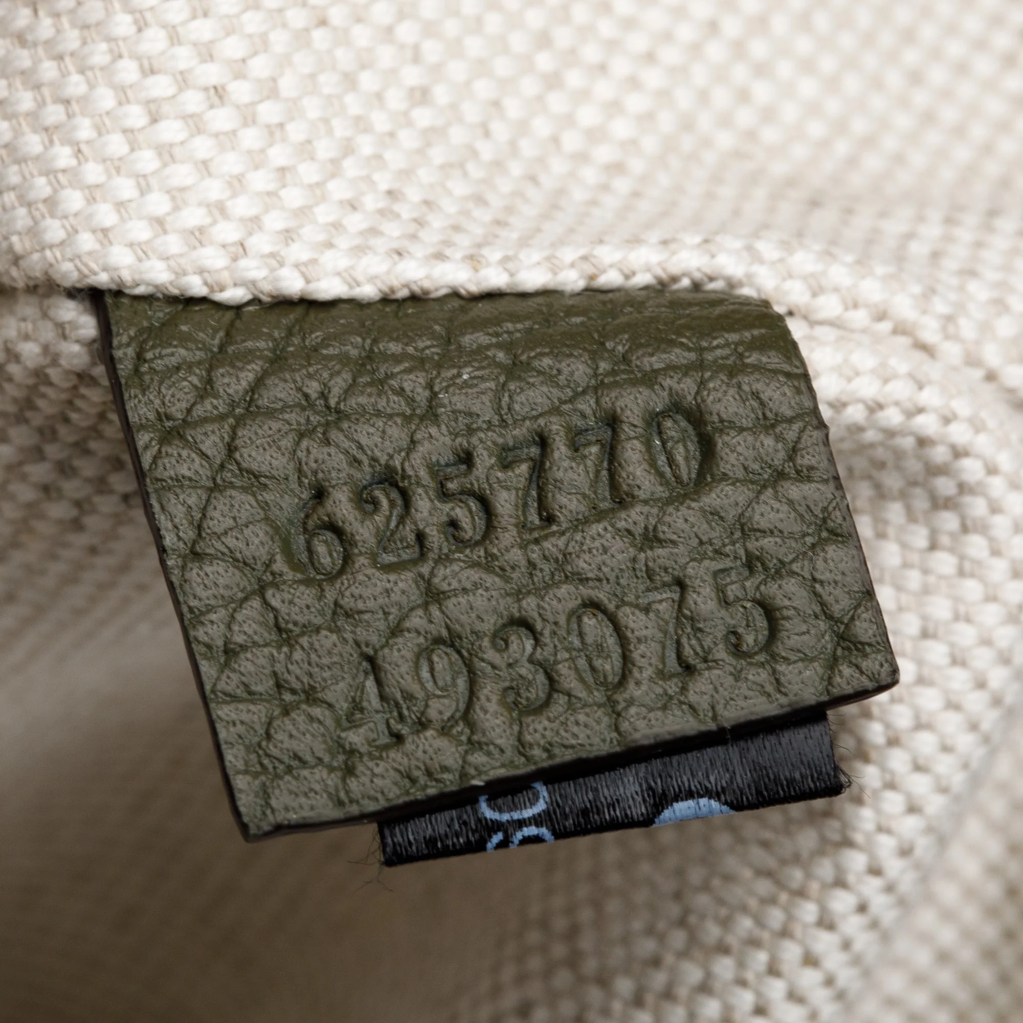 Gucci Green Jumbo GG Calfskin Leather Backpack - Image 8