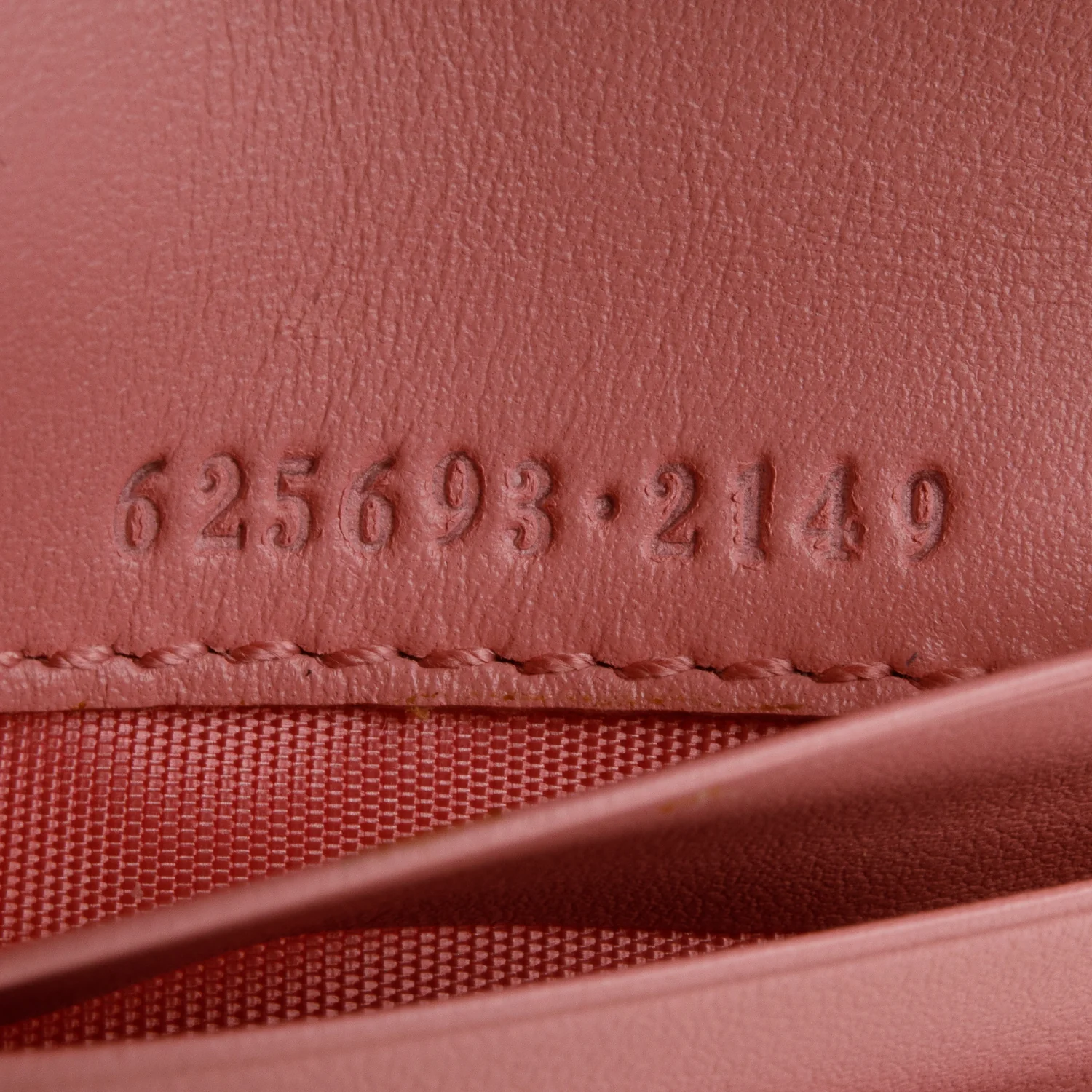 Gucci Pink GG Marmont Matelasse Leather Mini Wallet On Chain w/ Box - Image 11
