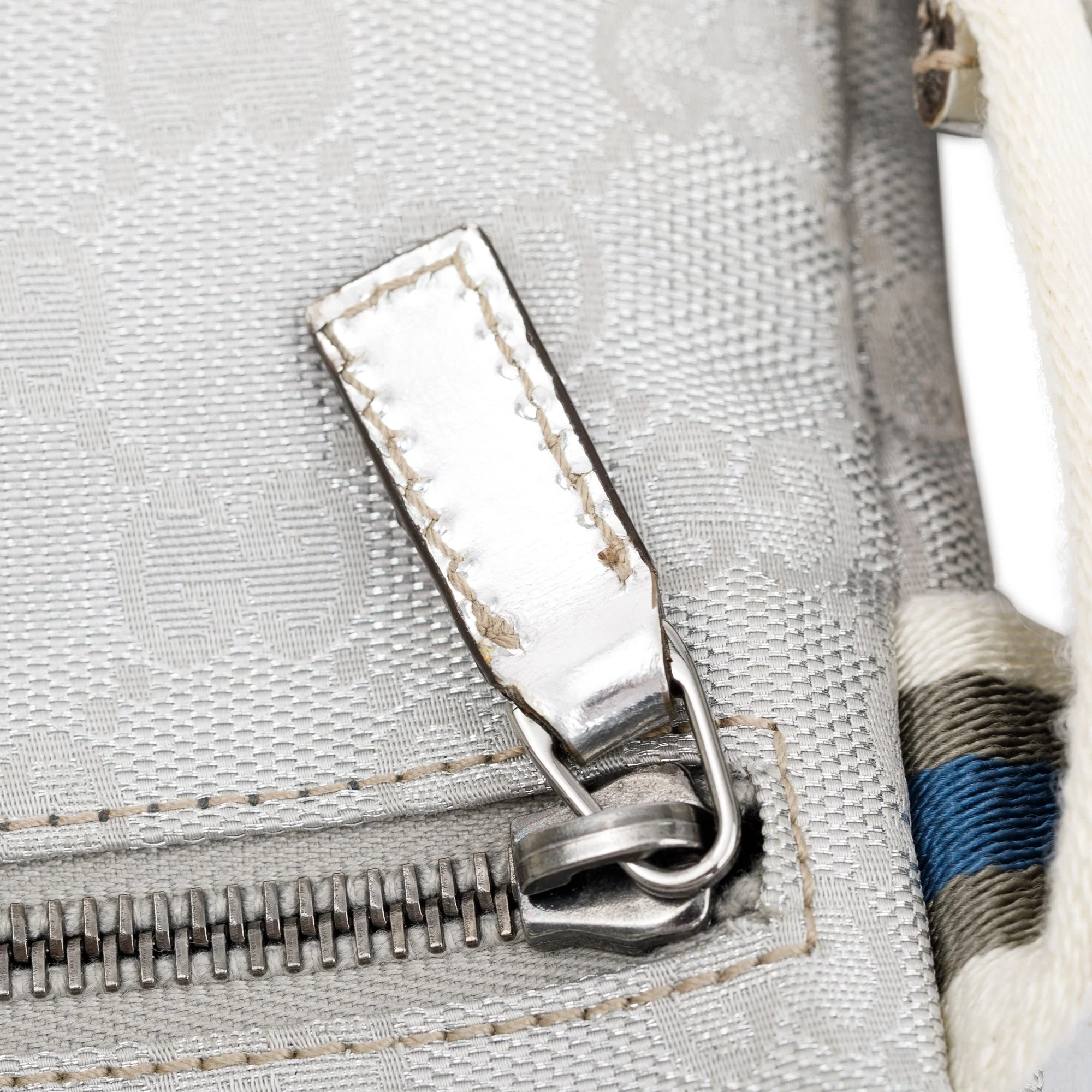 Gucci Silver Leather GG Canvas Web Double Pocket Small Belt Bag - Image 5