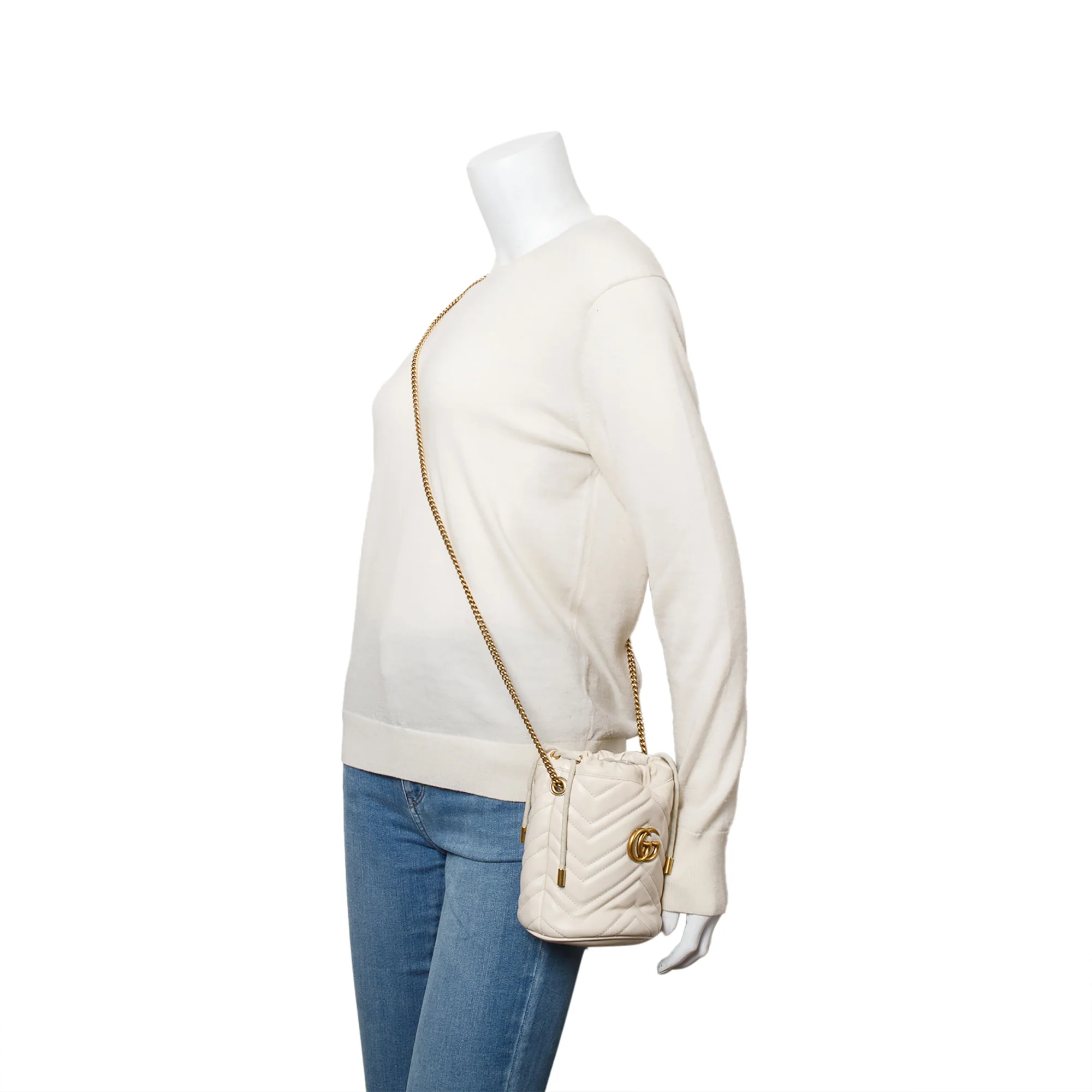 Gucci White Calfskin Leather GG Marmont Mini Bucket Bag - Image 2