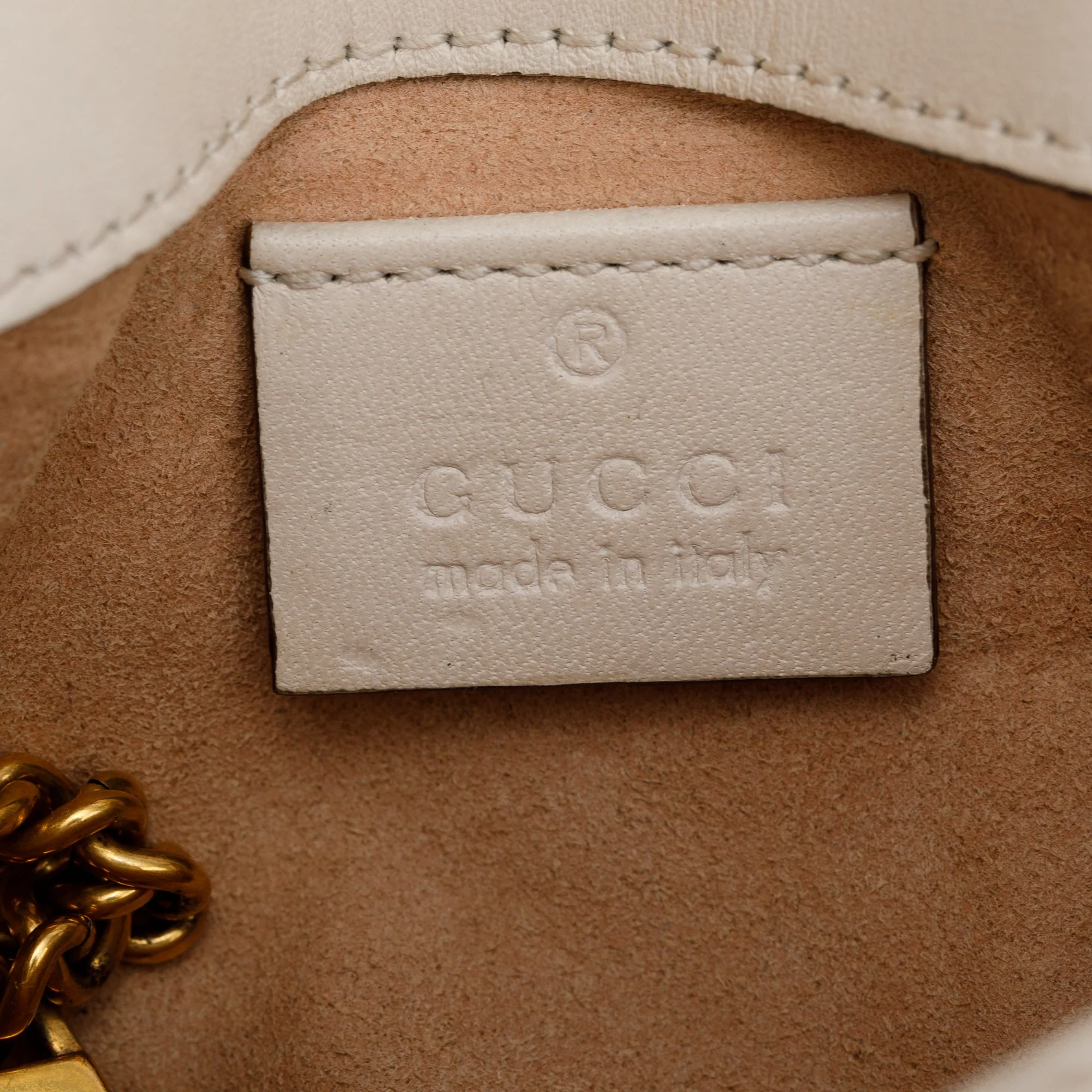 Gucci White GG Marmont Matelasse Leather Super Mini Bag - Image 10