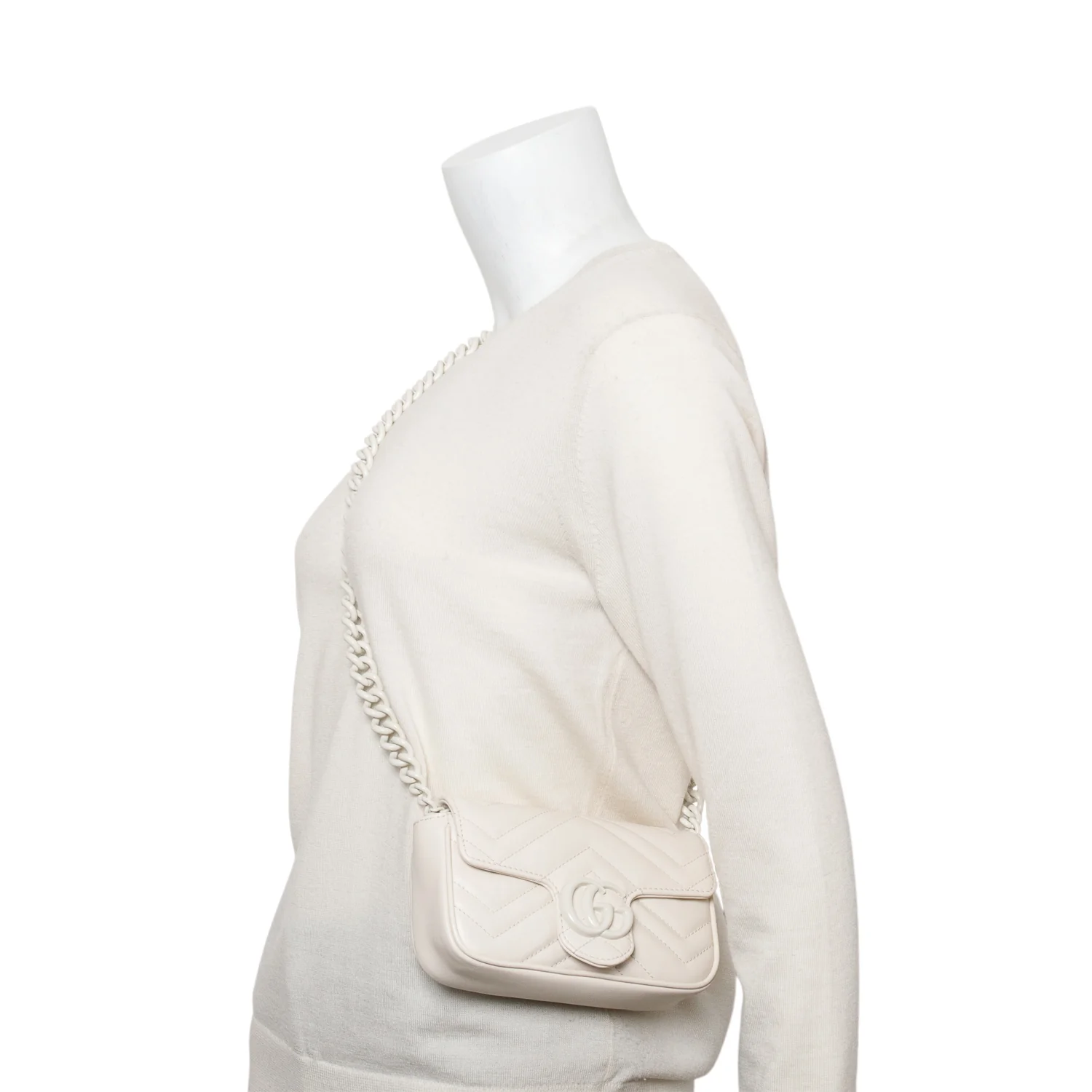 Gucci White GG Marmont Matelasse Monochrome Belt Bag w/ Box - Image 2