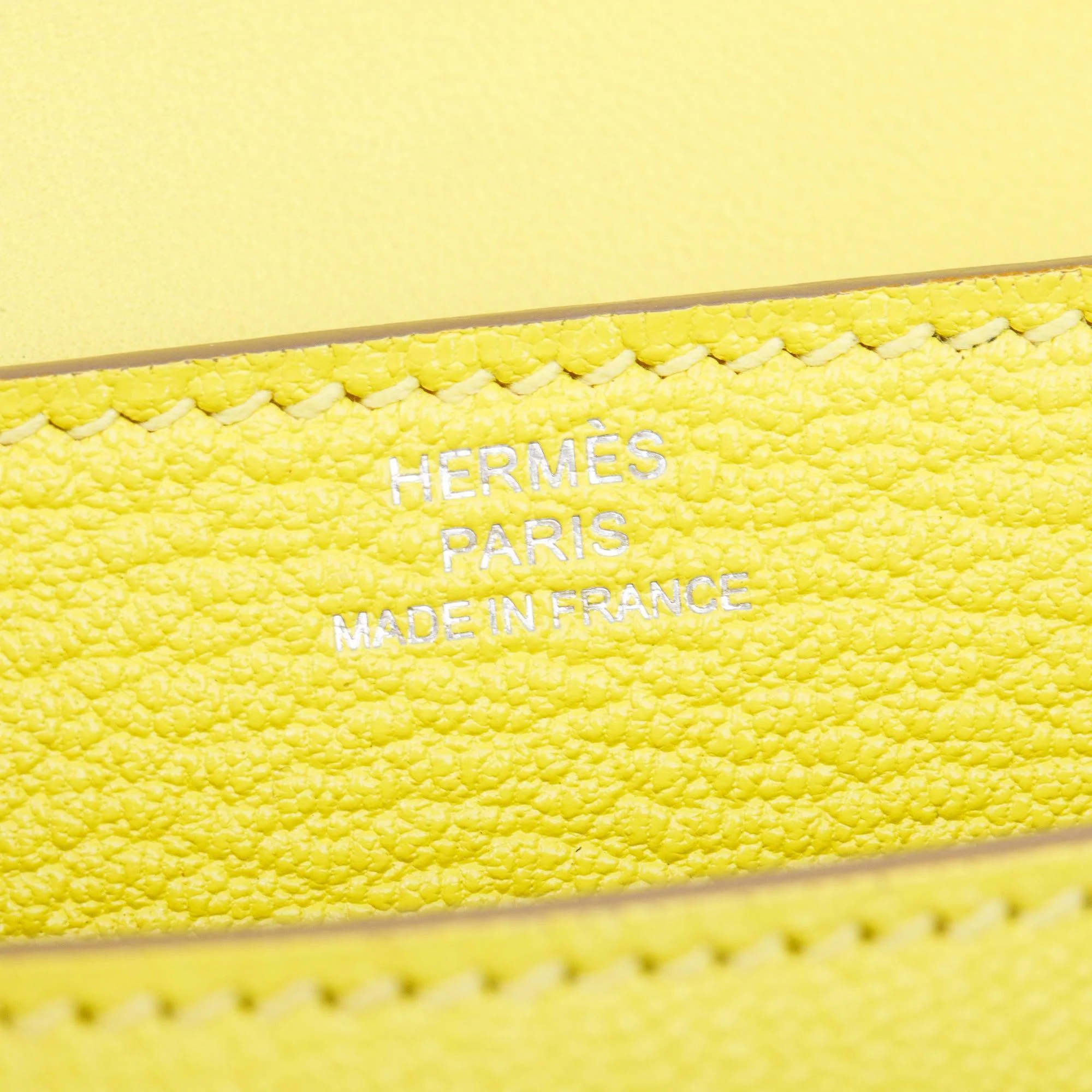 Hermes 2020 Lime Chevre Mysore Mini Verrou Chaine 17 - Image 8