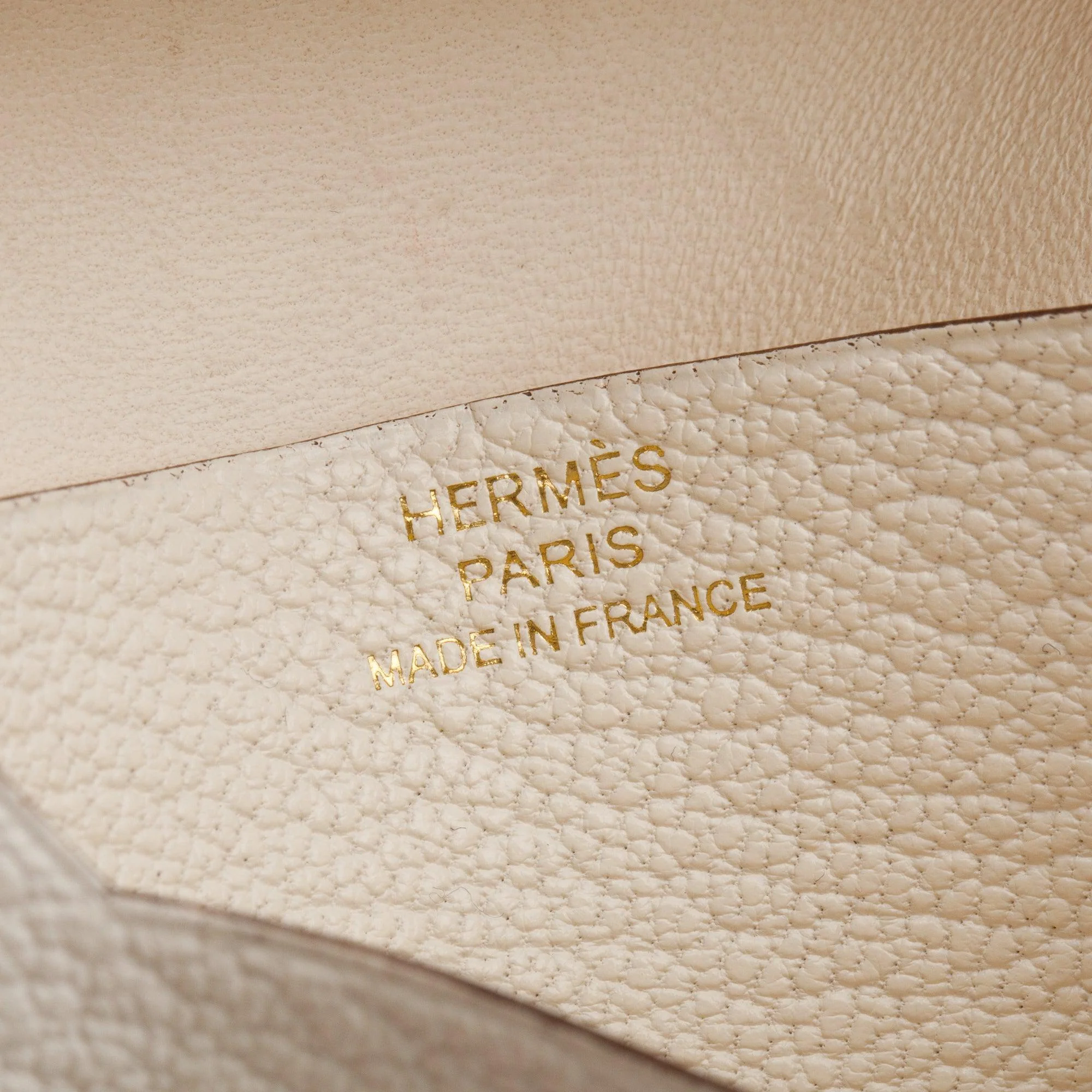 Hermes 2022 Nata Chevre Mysore Leather Bearn CardHolder w/ Box - Image 6