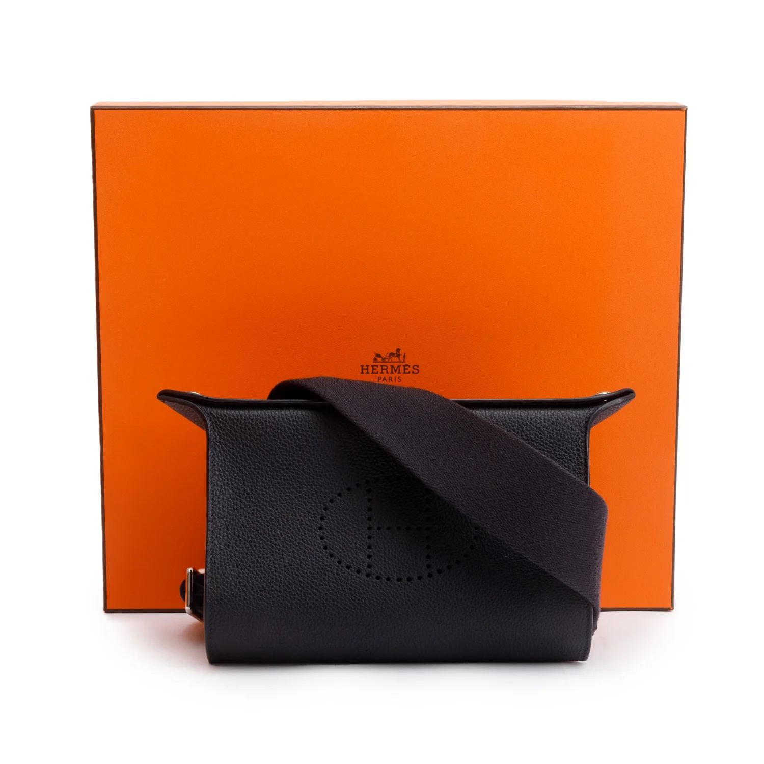 Hermes 2023 Caban Togo Videpoches w/ Box & Receipt - Image 3
