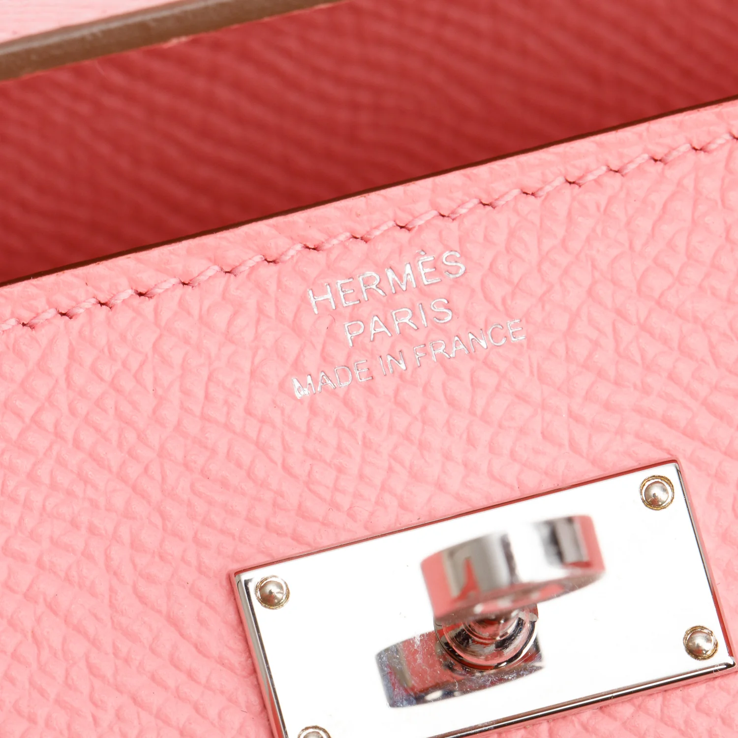 Hermes 2023 Rose Azalee Epsom Leather Kelly Wallet To Go w/ Strap - Image 7