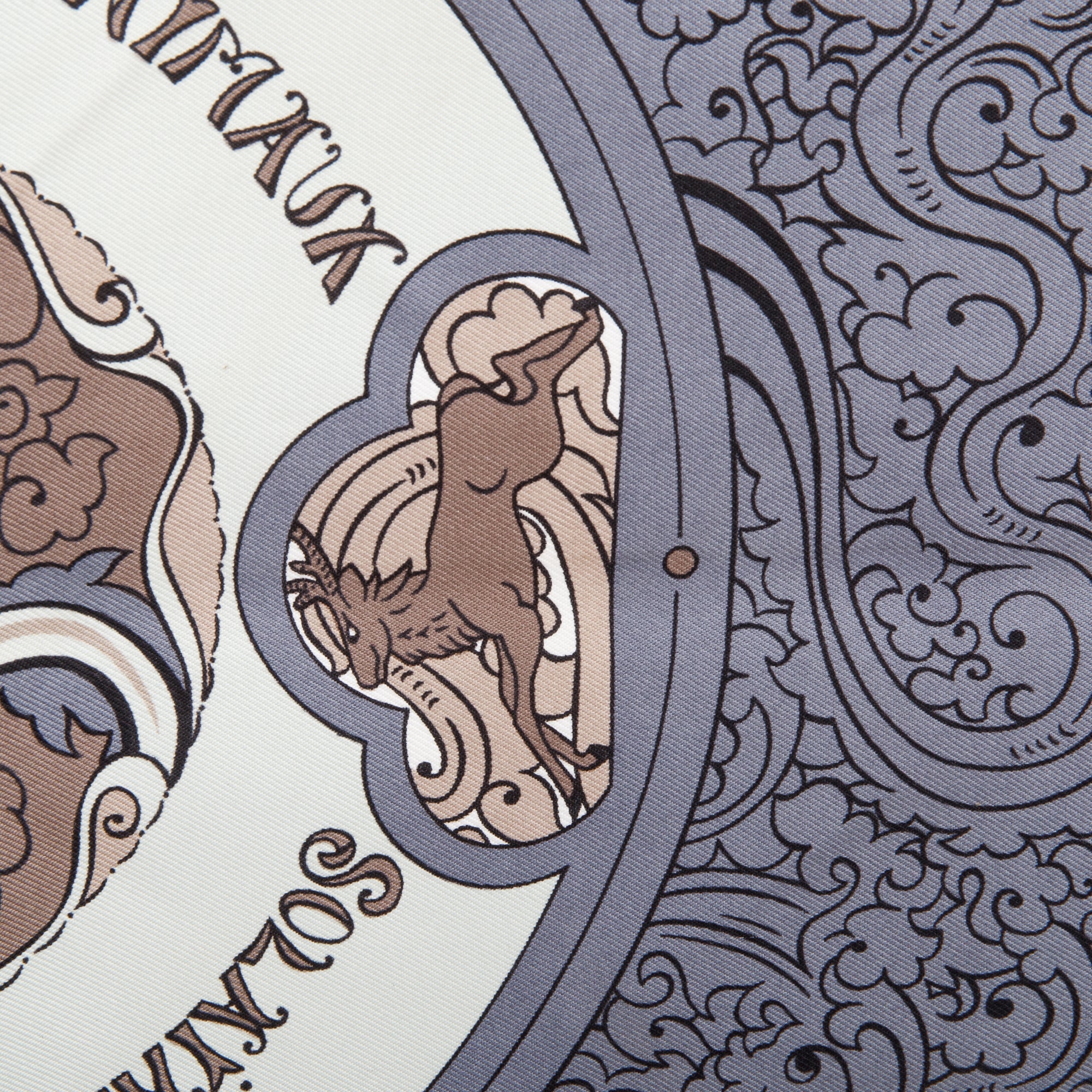 Hermes Grey & Multicolor 'Animaux Solaires' Silk Scarf 90 w/ Box - Image 5