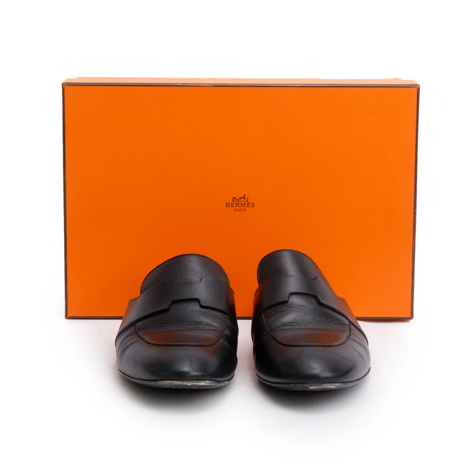 Hermes Noir Supple Goatskin Leather Catena Mules, Size 38.5 w/ Box - Image 2