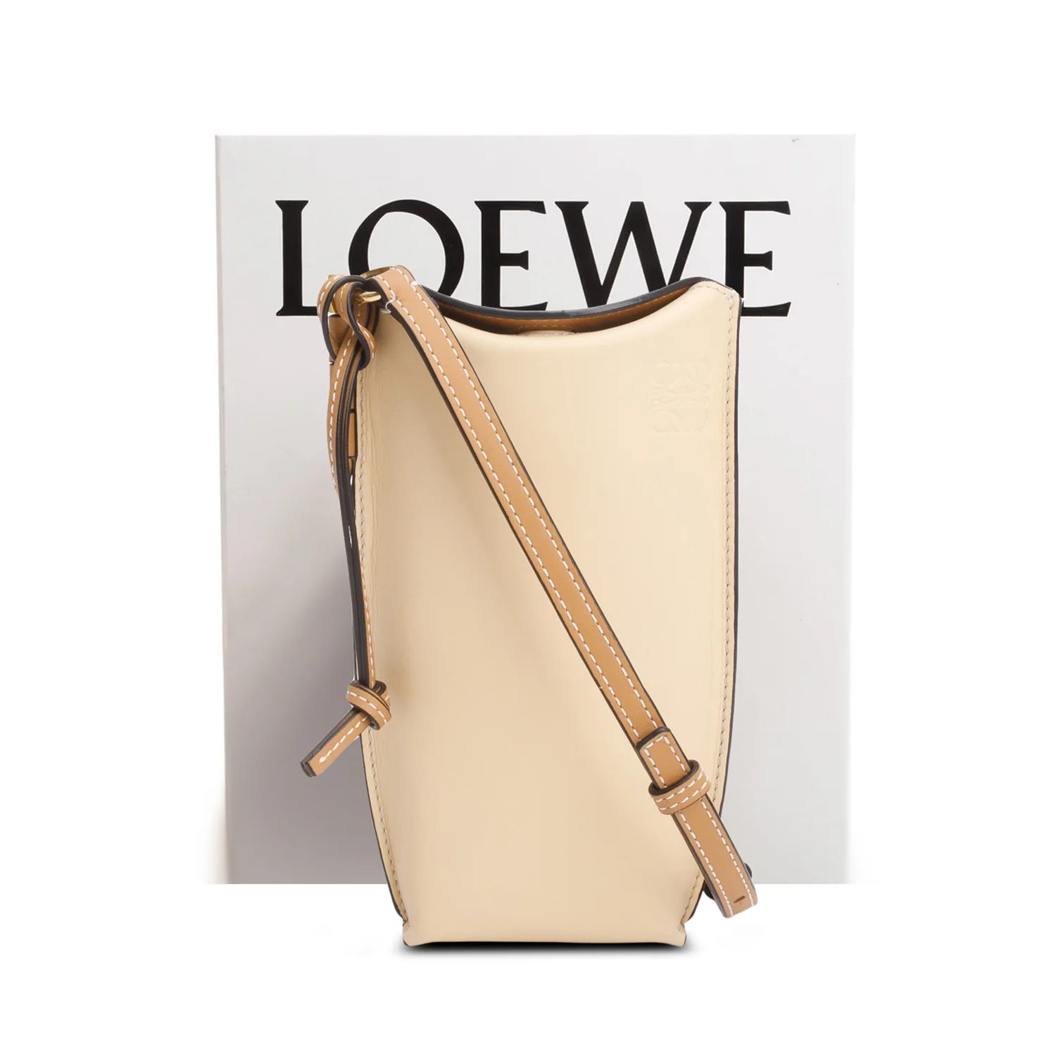 Loewe Beige Smooth Calfskin Gate Pocket Bag w/ Box - Image 3
