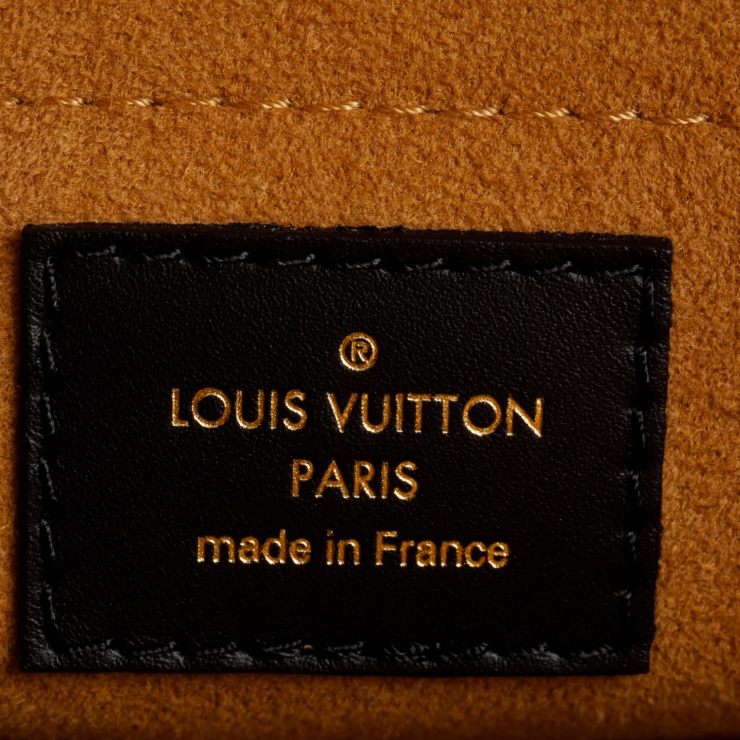 Louis Vuitton 2020 Monogram Black Calfskin On My Side MM w/ Strap - Image 9