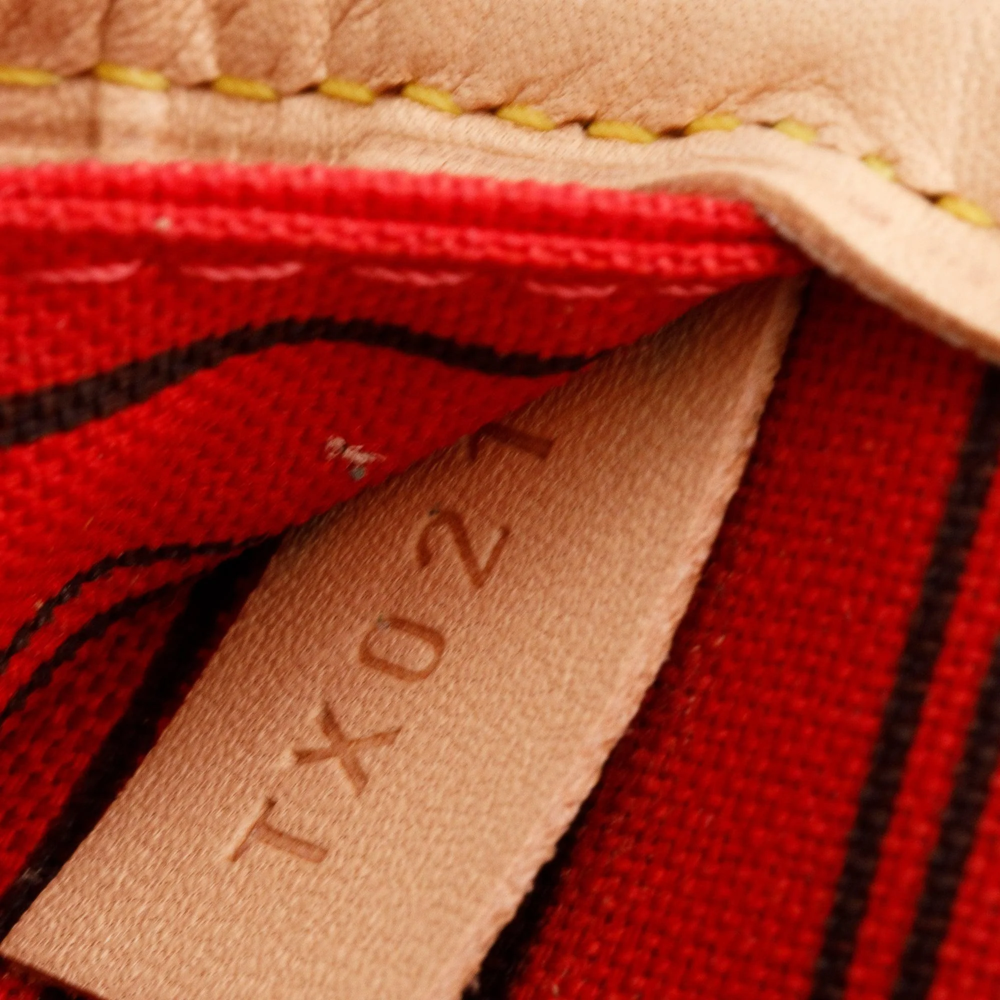 Louis Vuitton 2020 Monogram Neverfull MM w/ Pouch & Box - Image 10