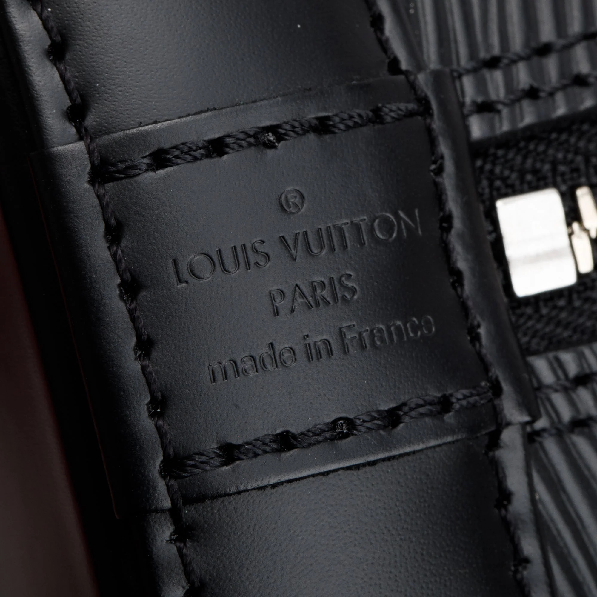 Louis Vuitton 2022 Black Epi Leather Alma BB w/ Box & Strap - Image 10