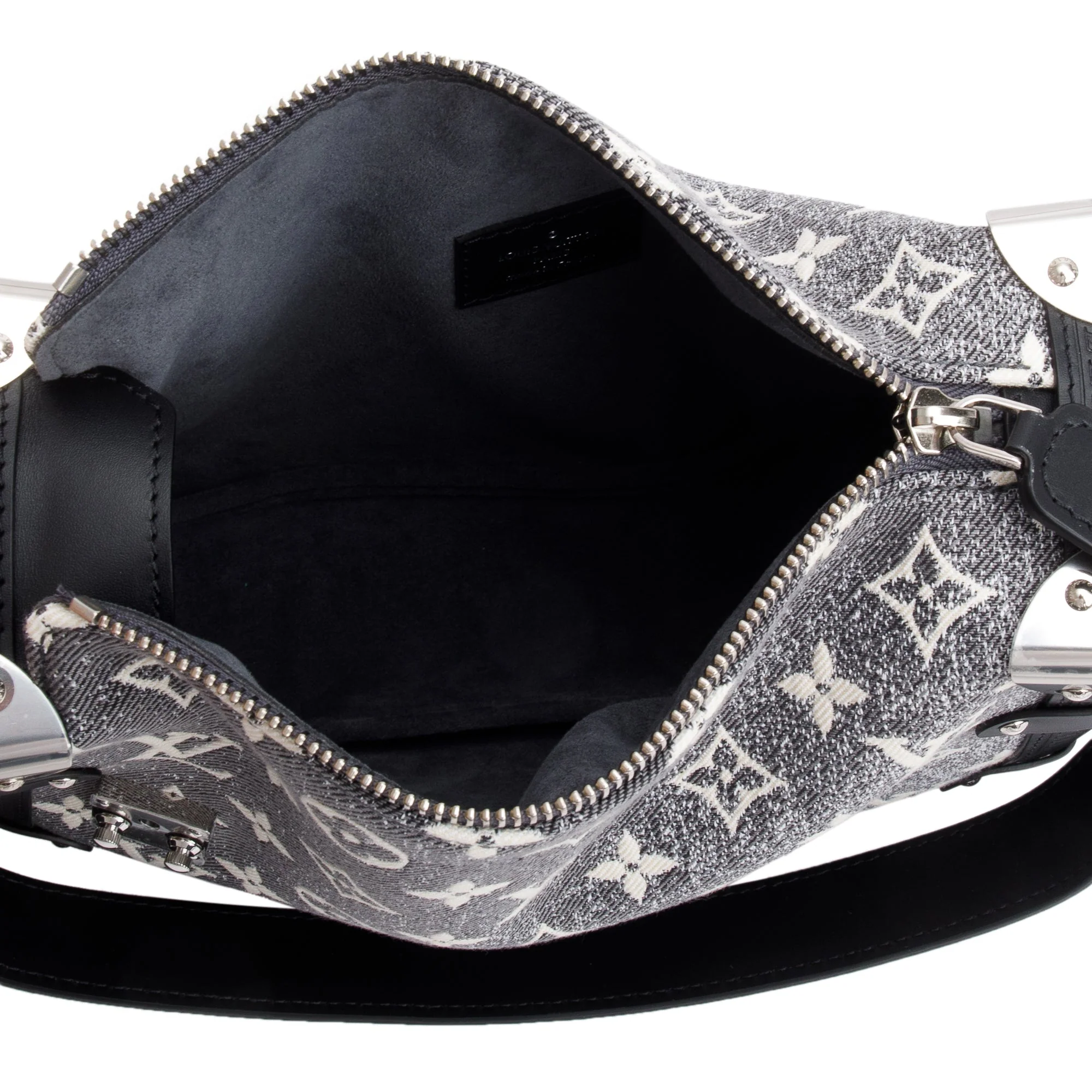 Louis Vuitton 2022 Grey Monogram Denim Side Trunk PM w/ Strap - Image 7