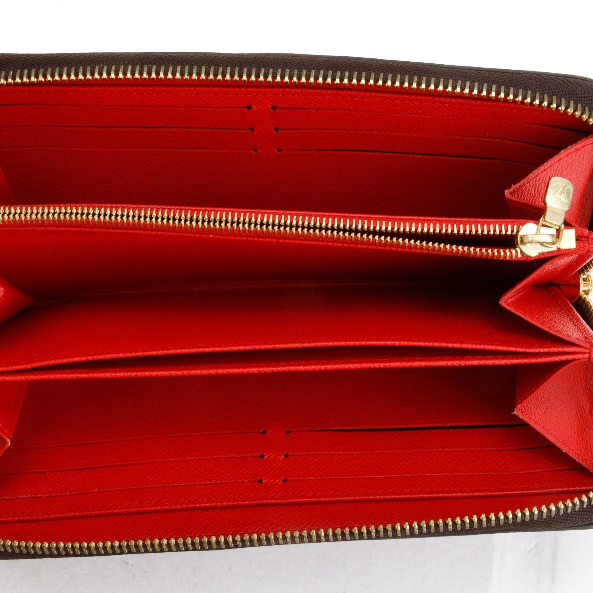 Louis Vuitton 2022 Monogram Zippy Wallet - Image 5