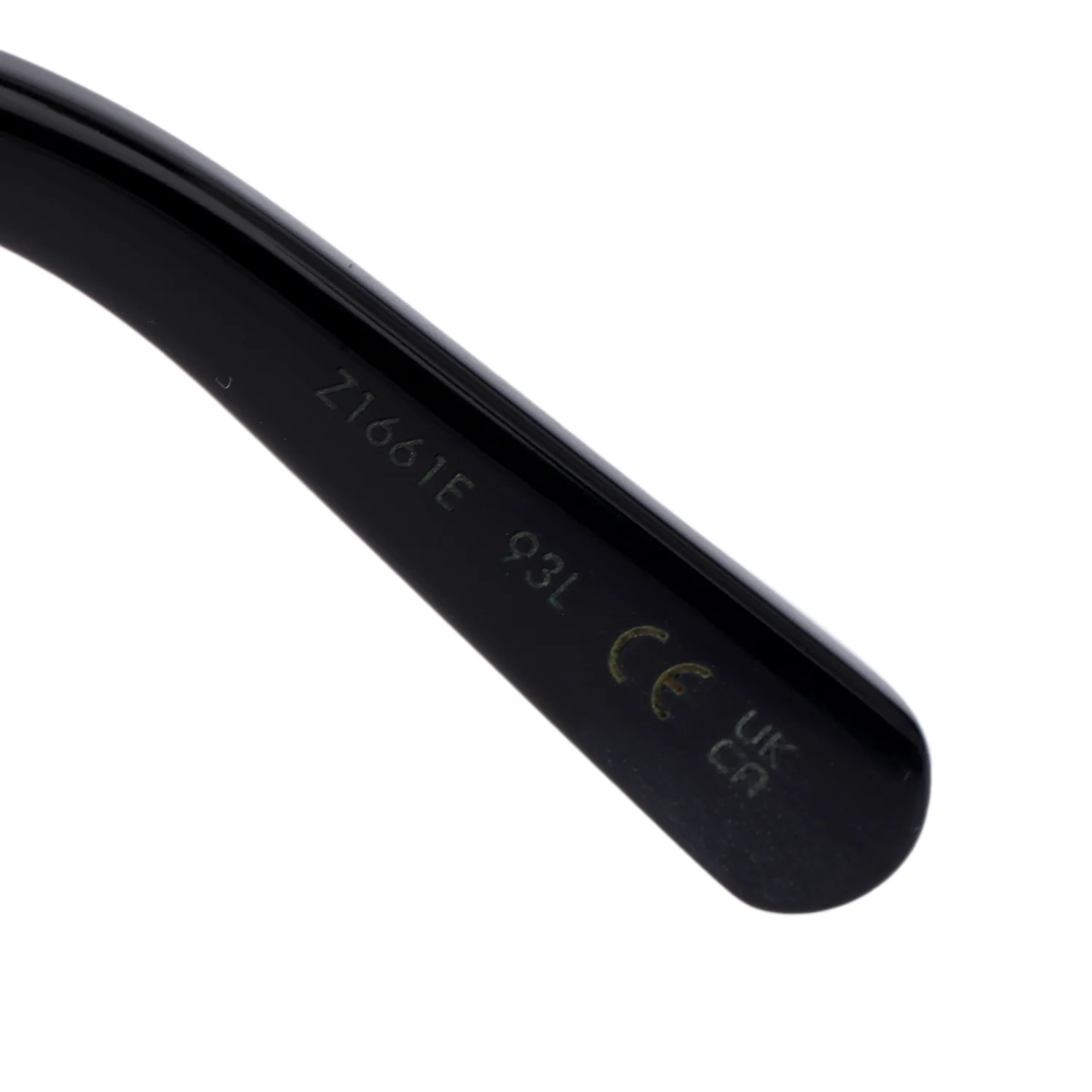 Louis Vuitton 2022 Z1661E Black Acetate LV Link Cat-Eye Sunglasses w/ Box & Case - Image 7