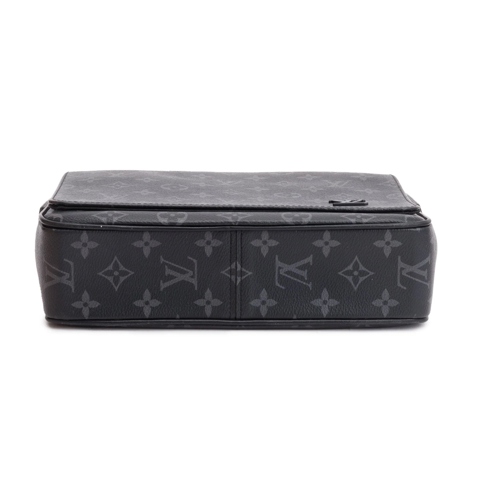 Louis Vuitton 2023 Monogram Eclipse District PM Bag w/ Box - Image 7