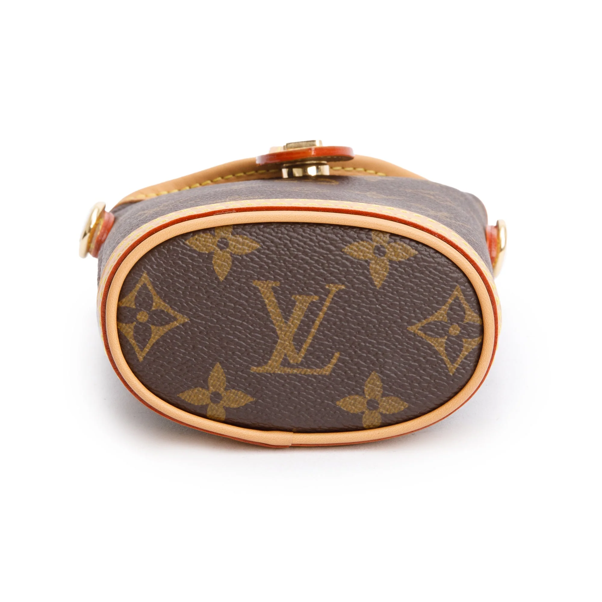 Louis Vuitton 2023 Monogram Fold Me Pouch - Image 9