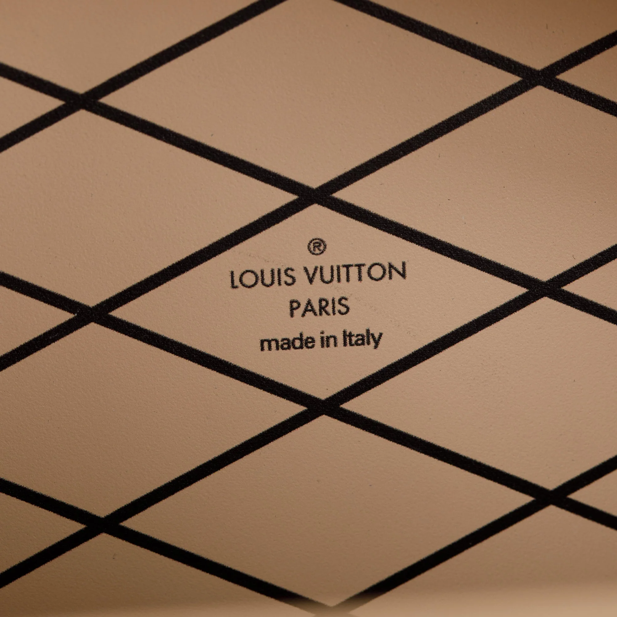 Louis Vuitton 2023 Monogram Reverse Mini Boite Chapeau w/ Strap - Image 8
