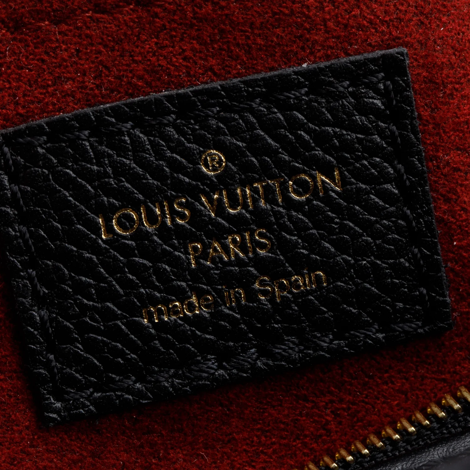 Louis Vuitton 2024 Black Monogram Bicolor Empreinte Leather Pochette Accessoires w/ Straps, Box & Receipt - Image 10
