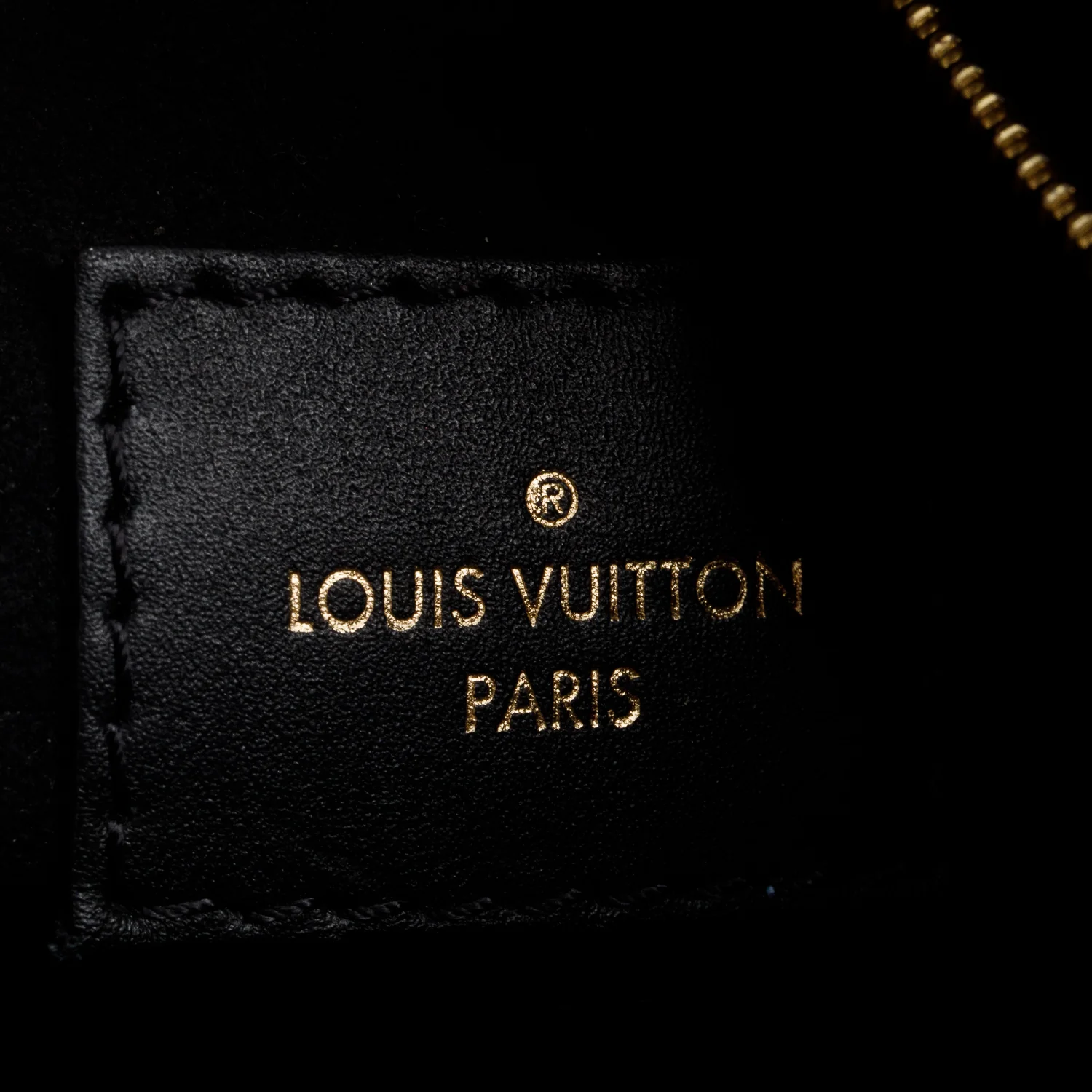 Louis Vuitton Black Empreinte Monogram OnTheGo PM w/ Strap - Image 9