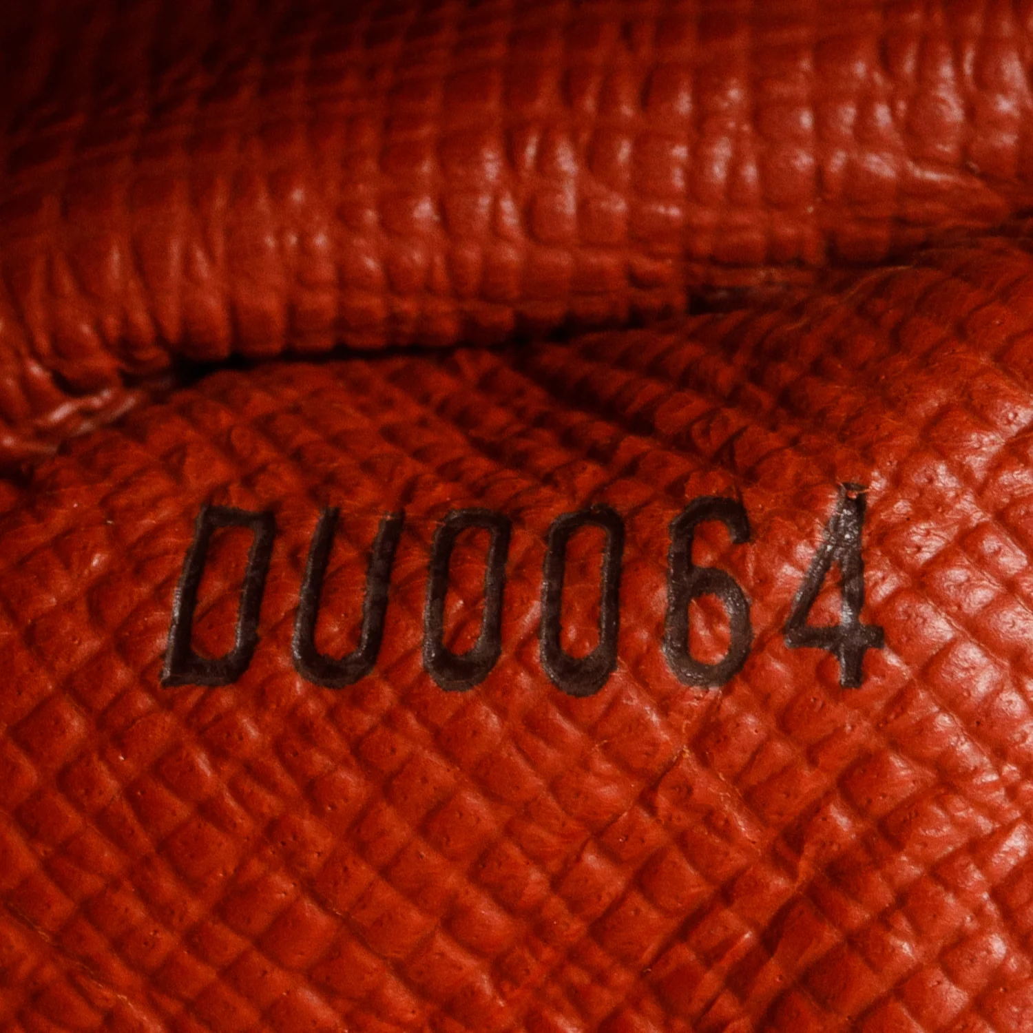Louis Vuitton Damier Ebene Papillon 26 - Image 8