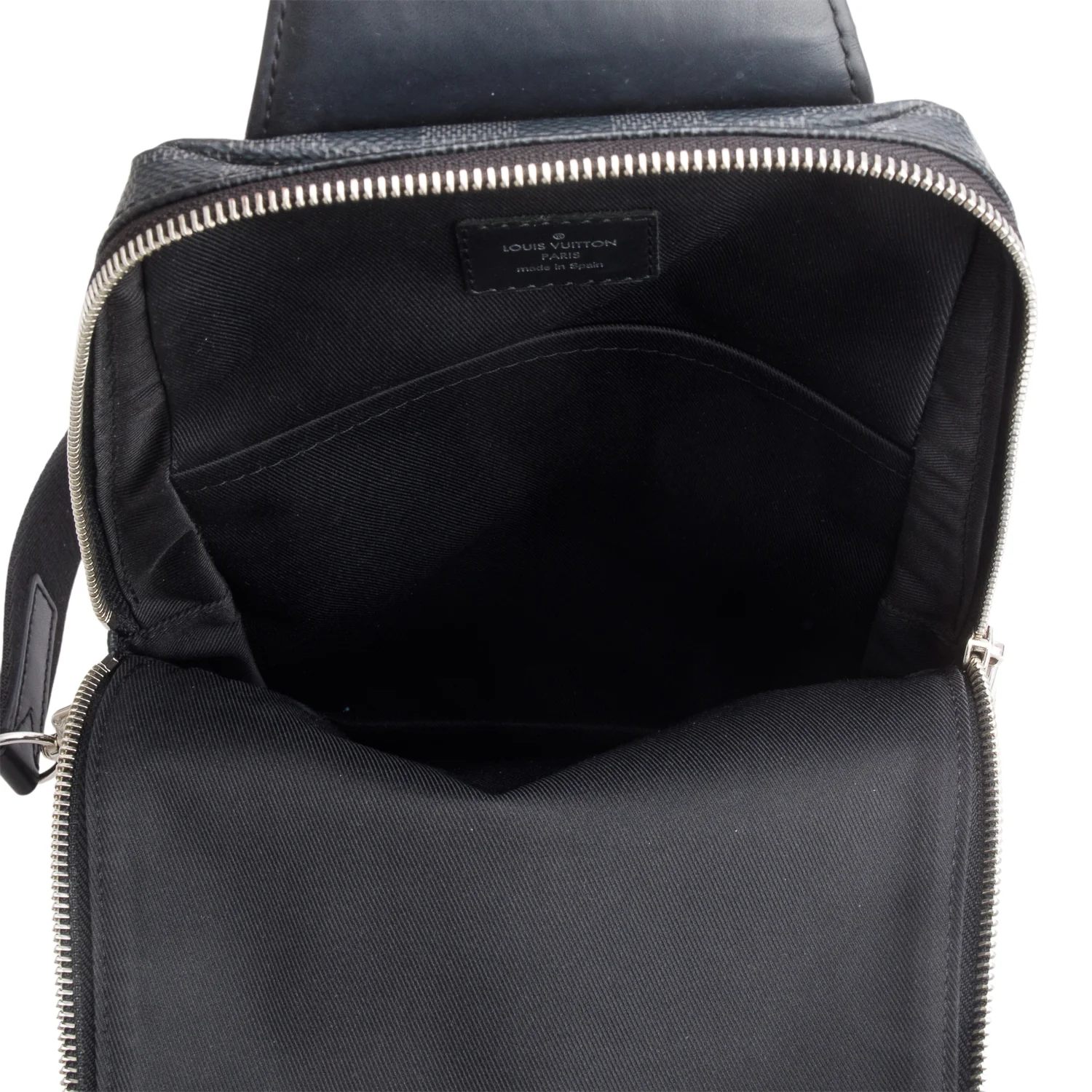 Louis Vuitton Damier Graphite Avenue Sling Bag - Image 8
