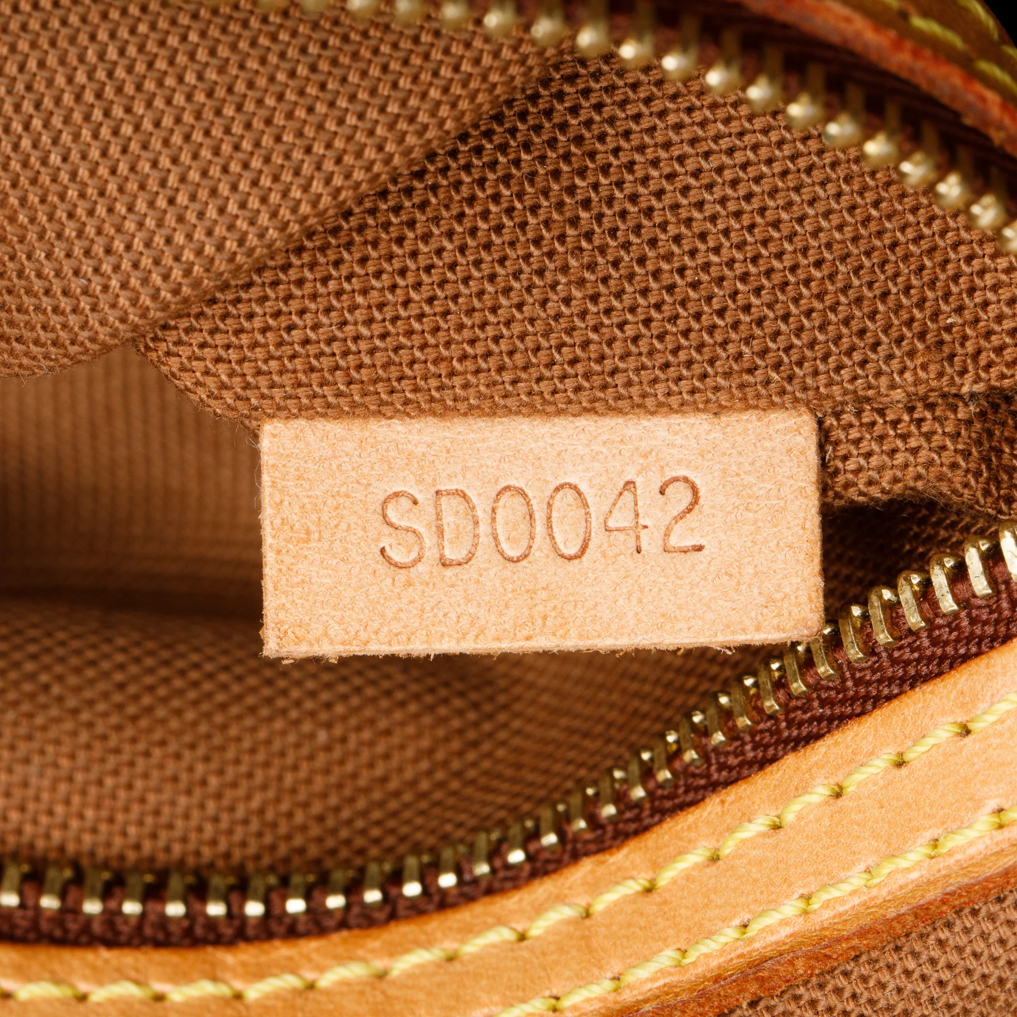 Louis Vuitton Monogram Mini Looping Bag - Image 8