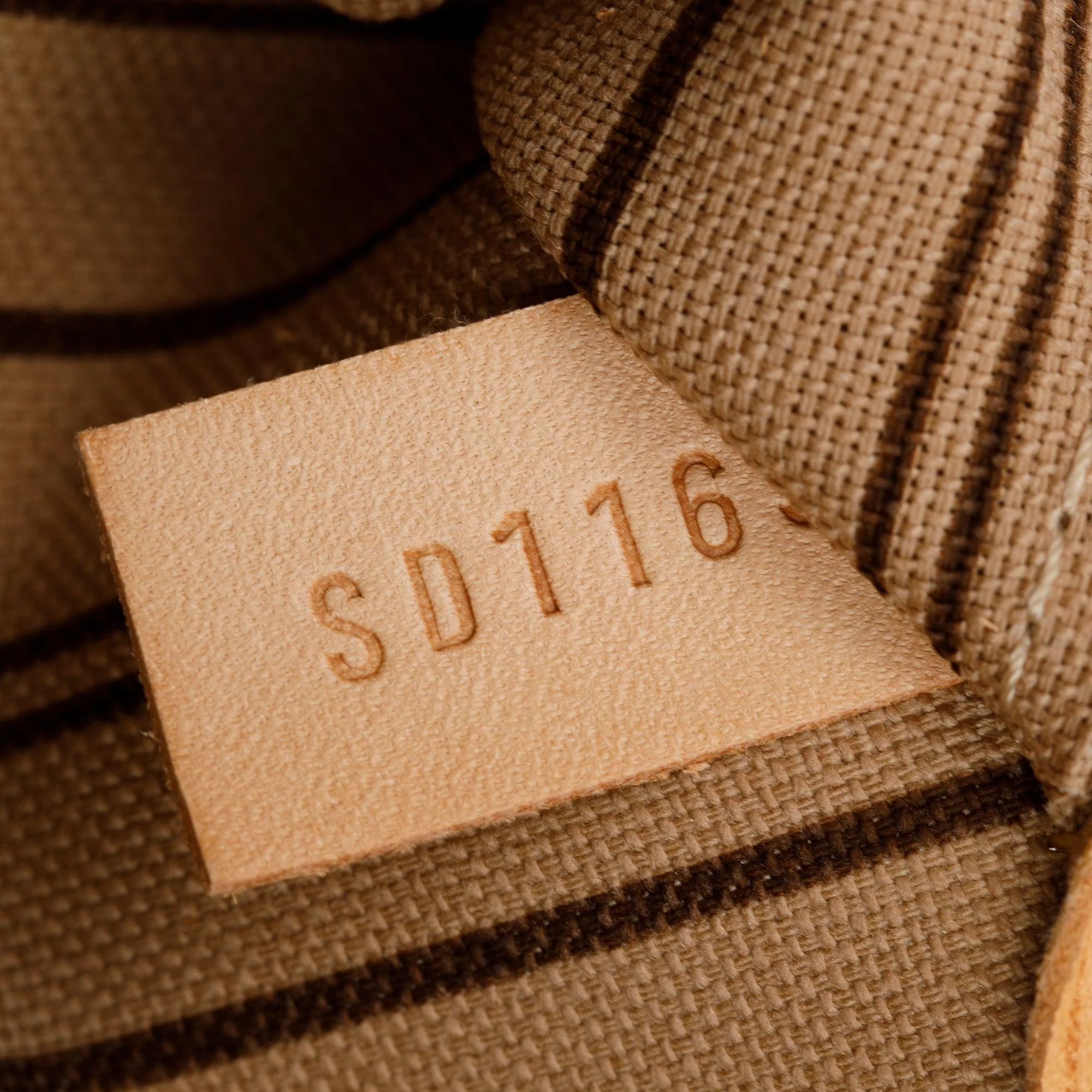 Louis Vuitton Monogram Neverfull GM - Image 8