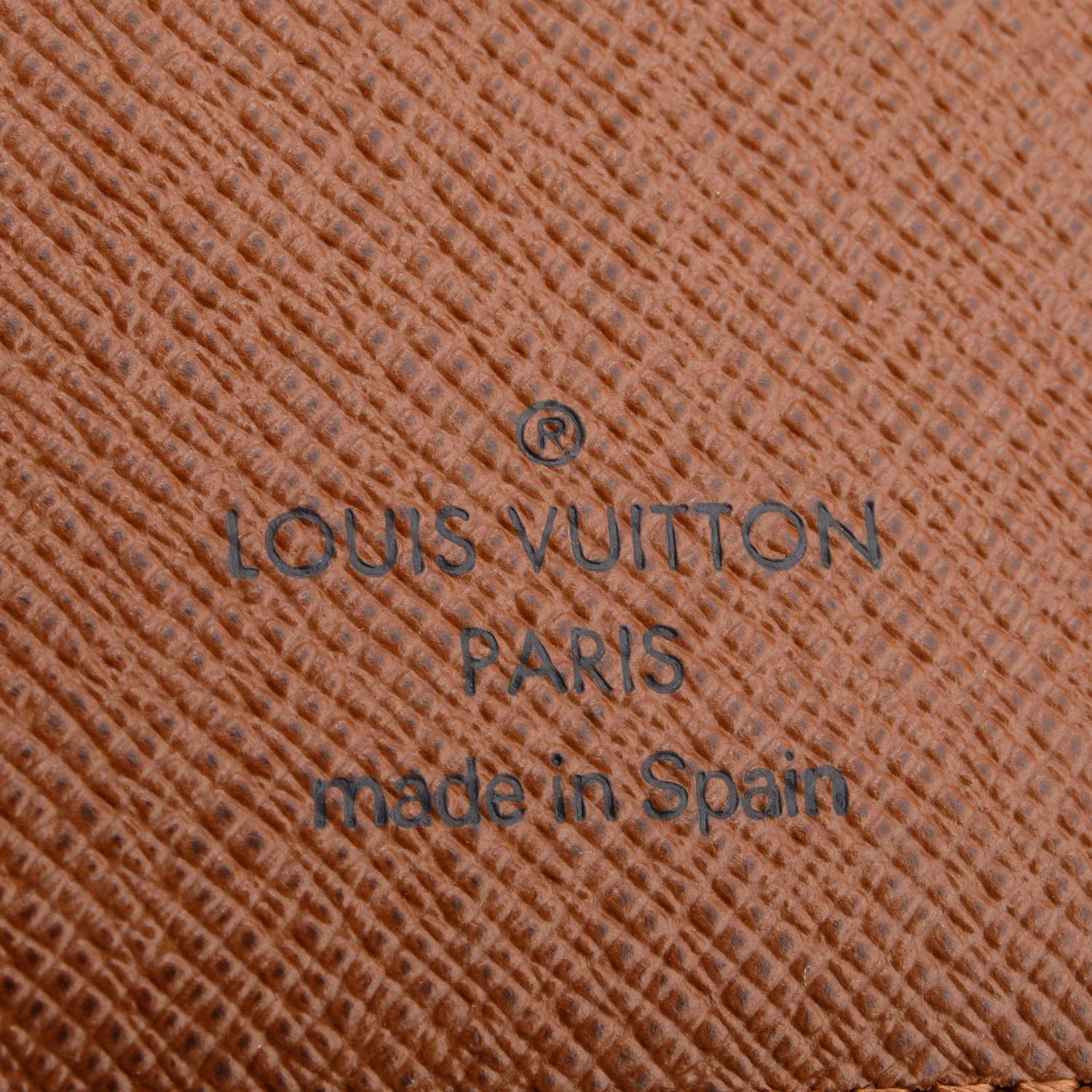 Louis Vuitton Monogram Passport Cover - Image 7