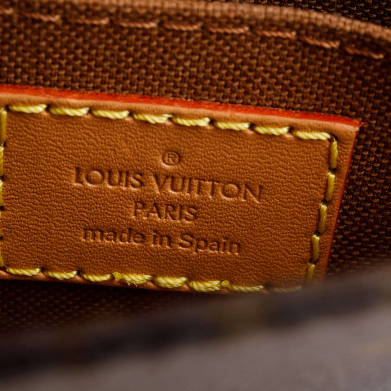 Louis Vuitton Monogram Petit Sac Plat w/ Box & Strap - Image 10