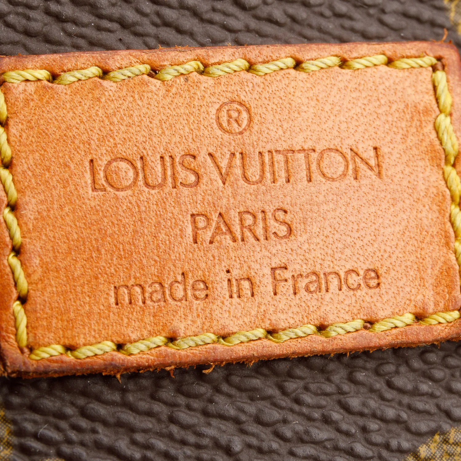Louis Vuitton Monogram Saumur 25 Crossbody Bag - Image 9