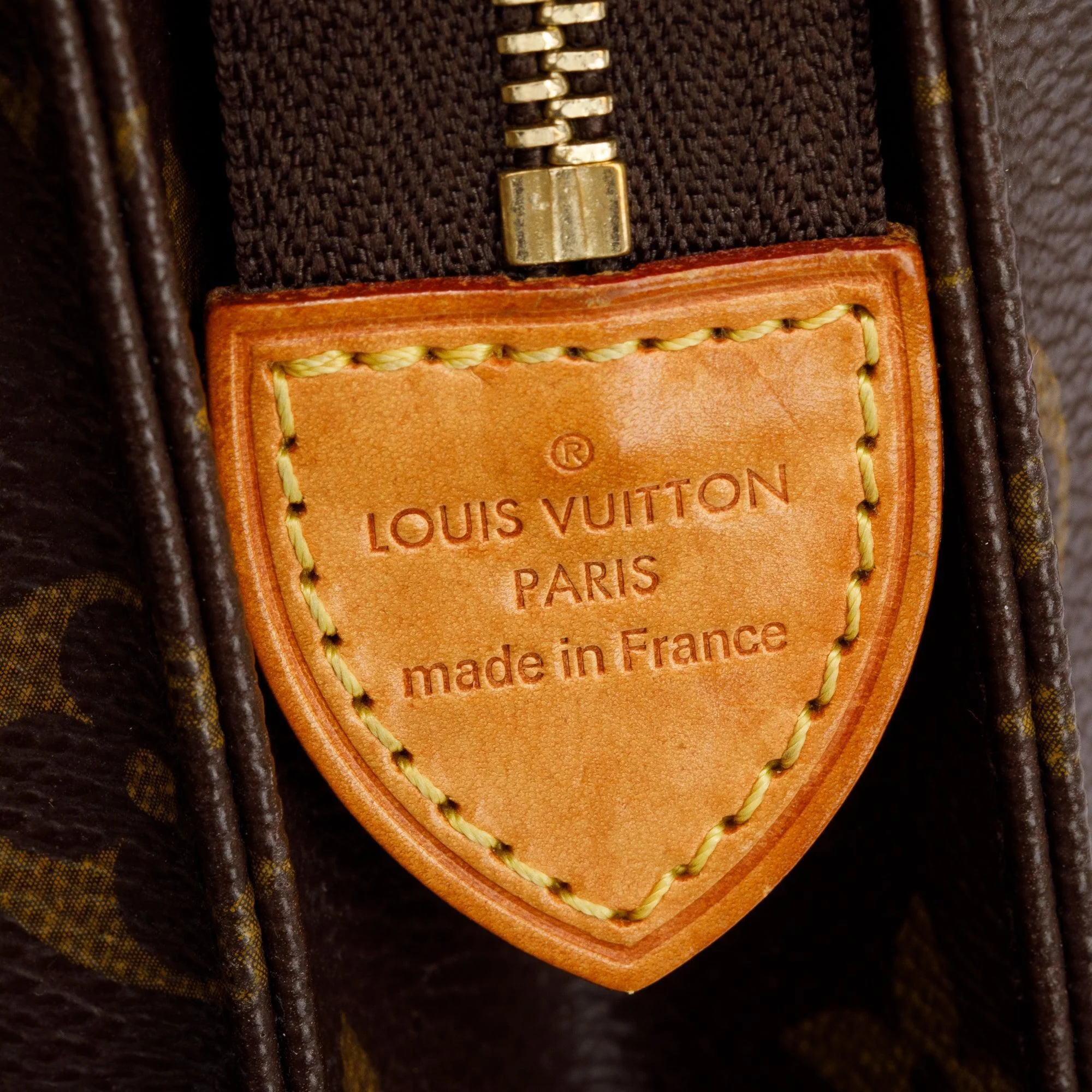 Louis Vuitton Monogram Toiletry Pouch 26 - Image 7