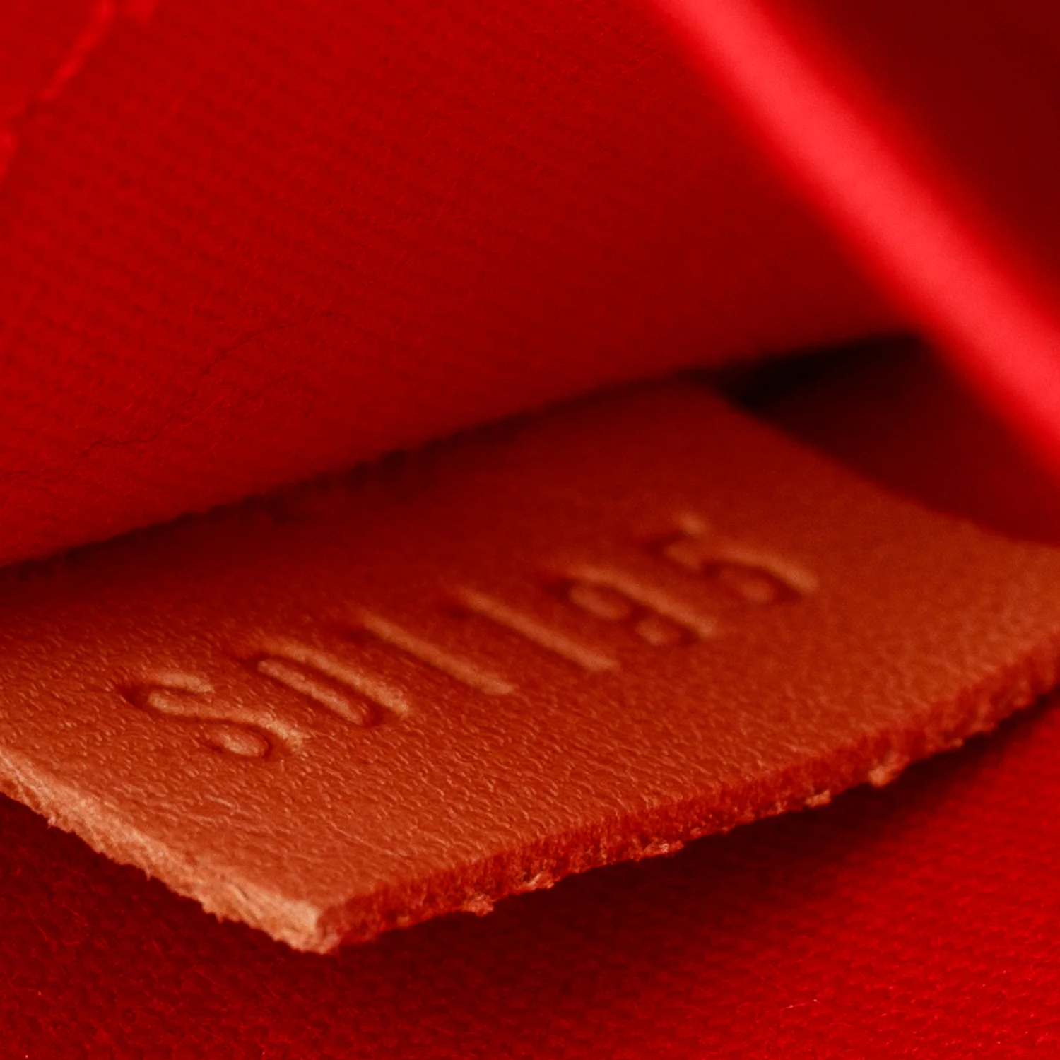 Louis Vuitton Red Monogram Vernis Leather Alma BB w/ Box & Strap - Image 11