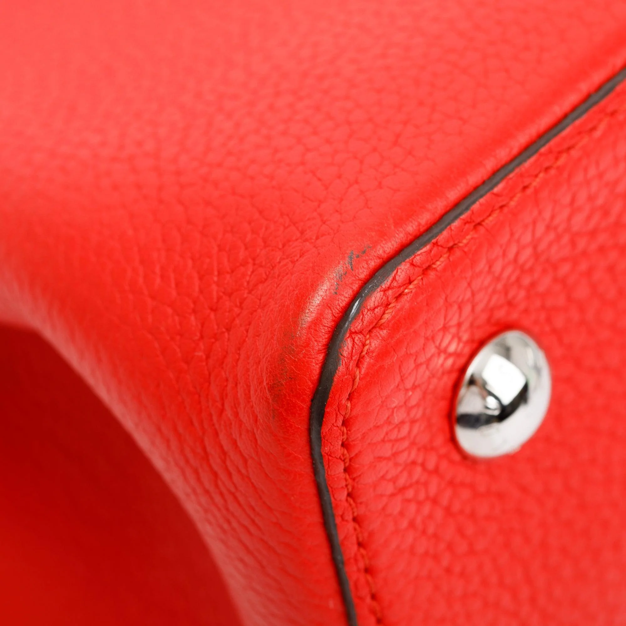 Louis Vuitton Red Taurillon Capucine MM - Image 6