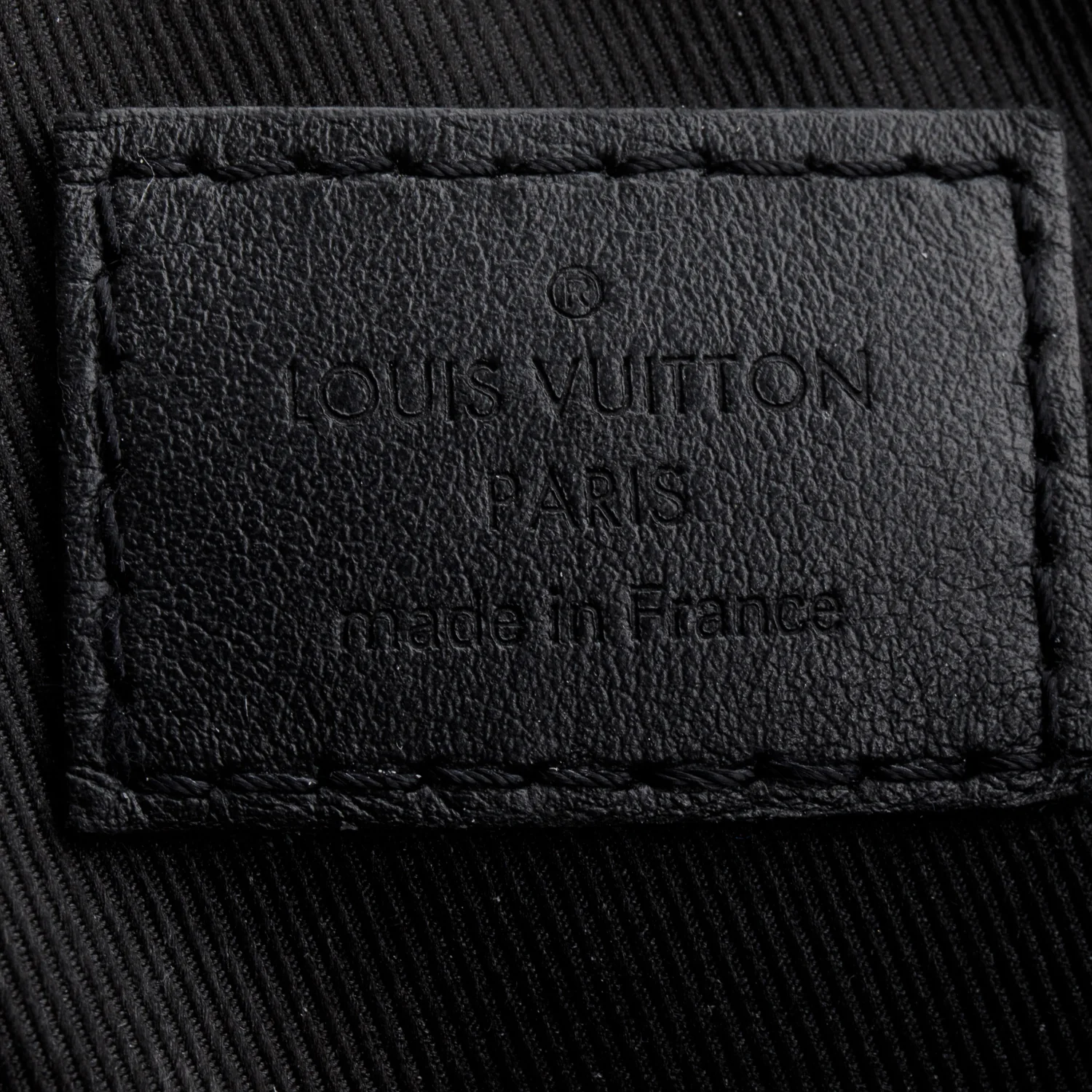 Louis Vuitton Reverse Monogram Eclipse Trio Messenger Bag - Image 9