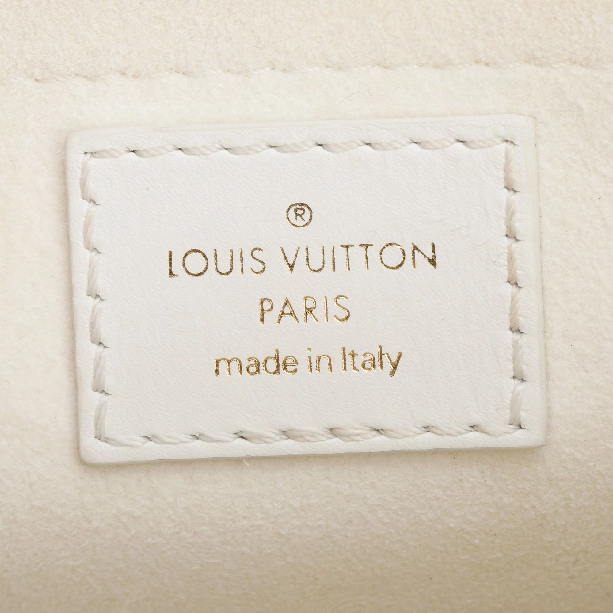 Louis Vuitton White Cowhide Leather New Wave Chain Bag MM - Image 9