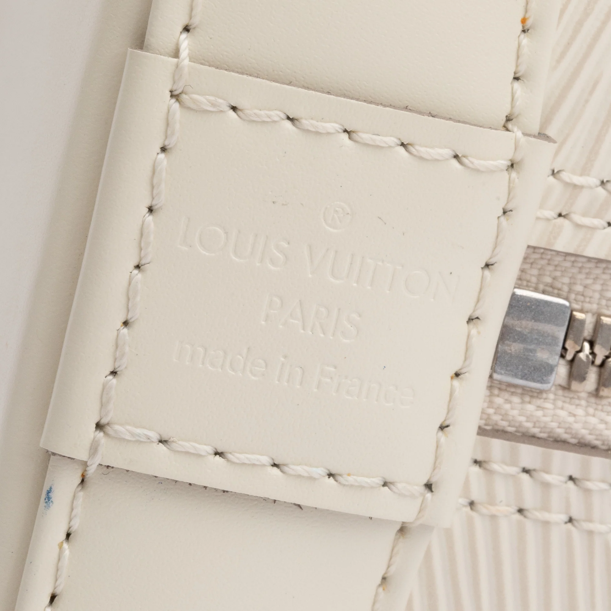 Louis Vuitton White Epi Leather Alma PM - Image 7