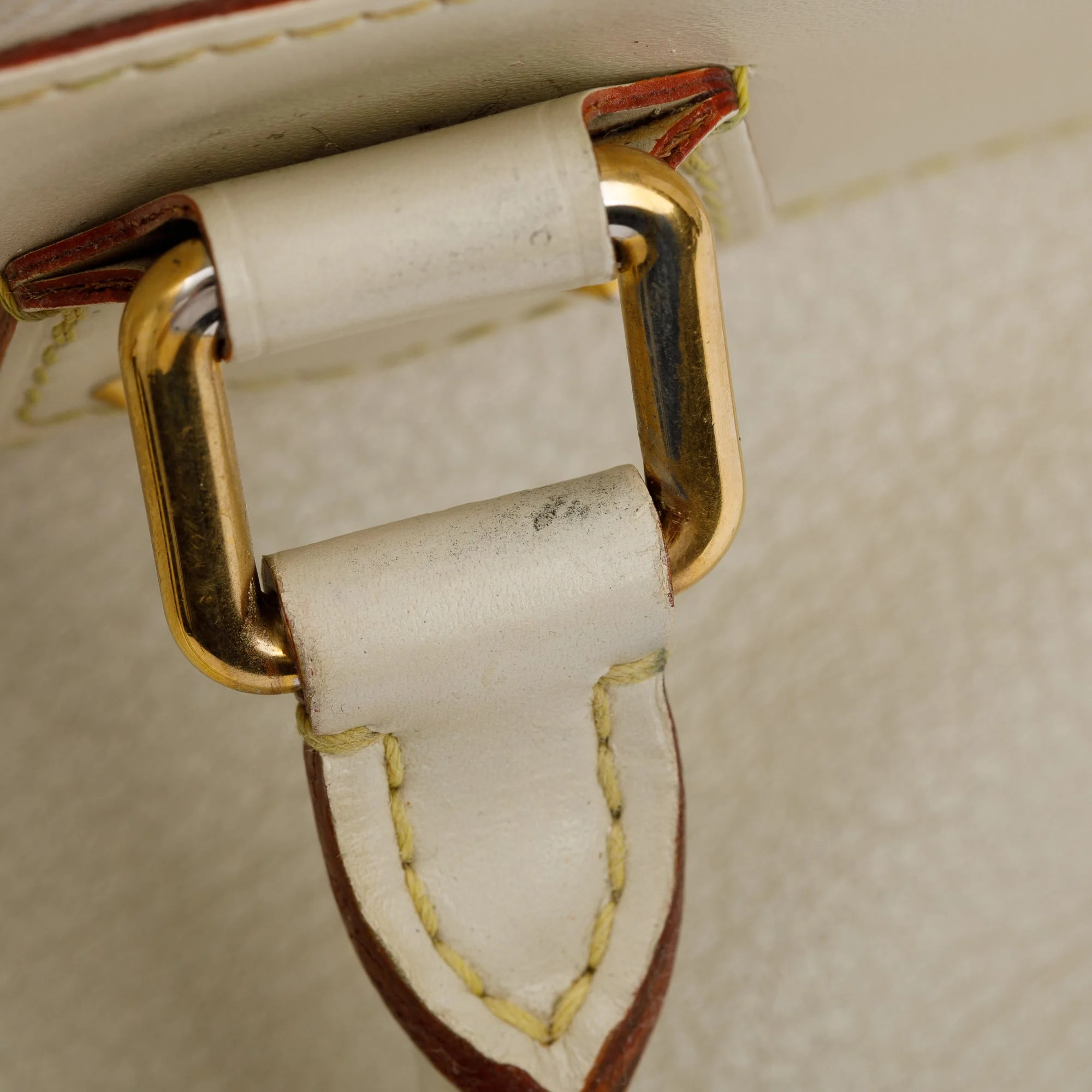 Louis Vuitton White Goatskin Leather Suhali Lockit Bag - Image 8