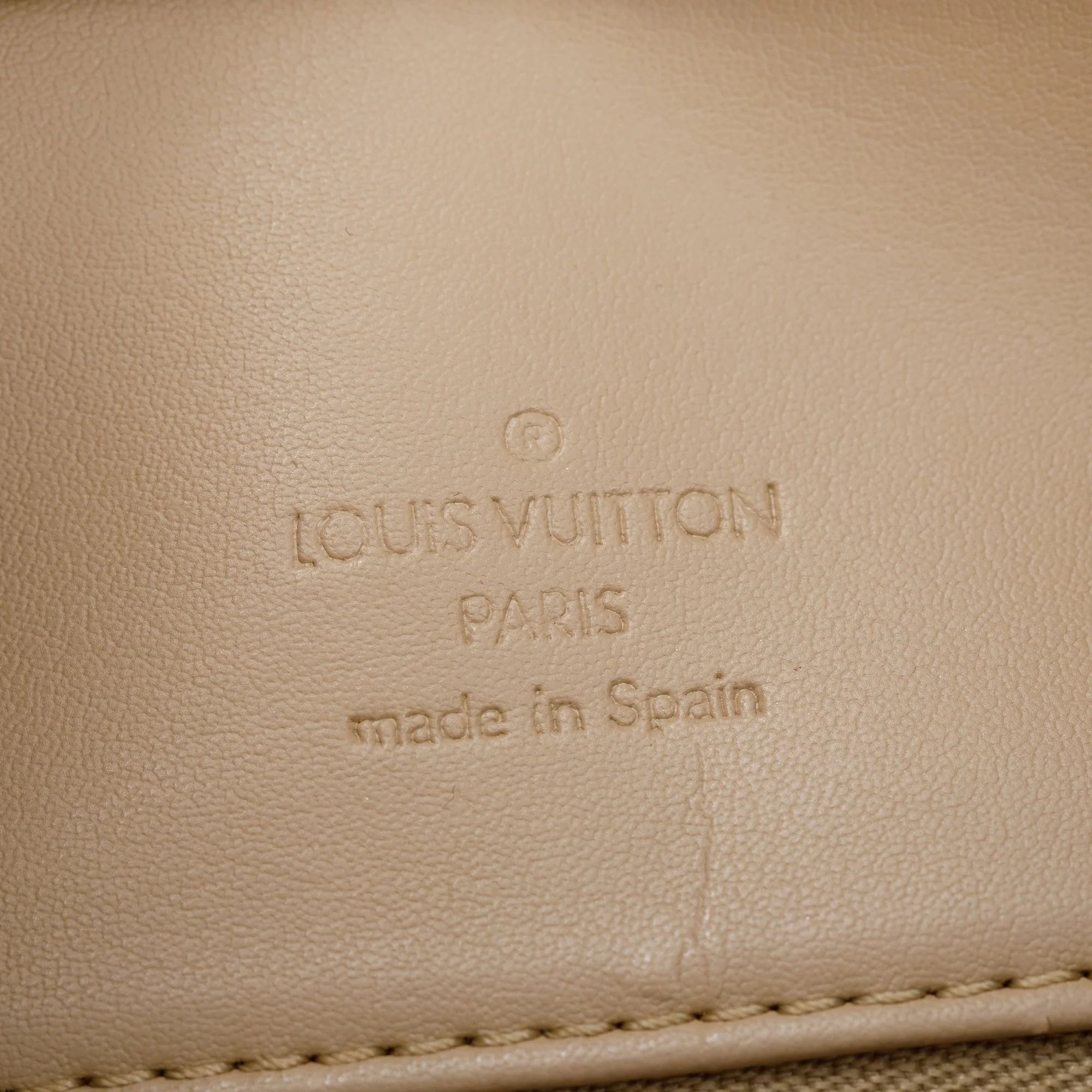 Louis Vuitton Yellow Monogram Vernis Houston Tote - Image 12