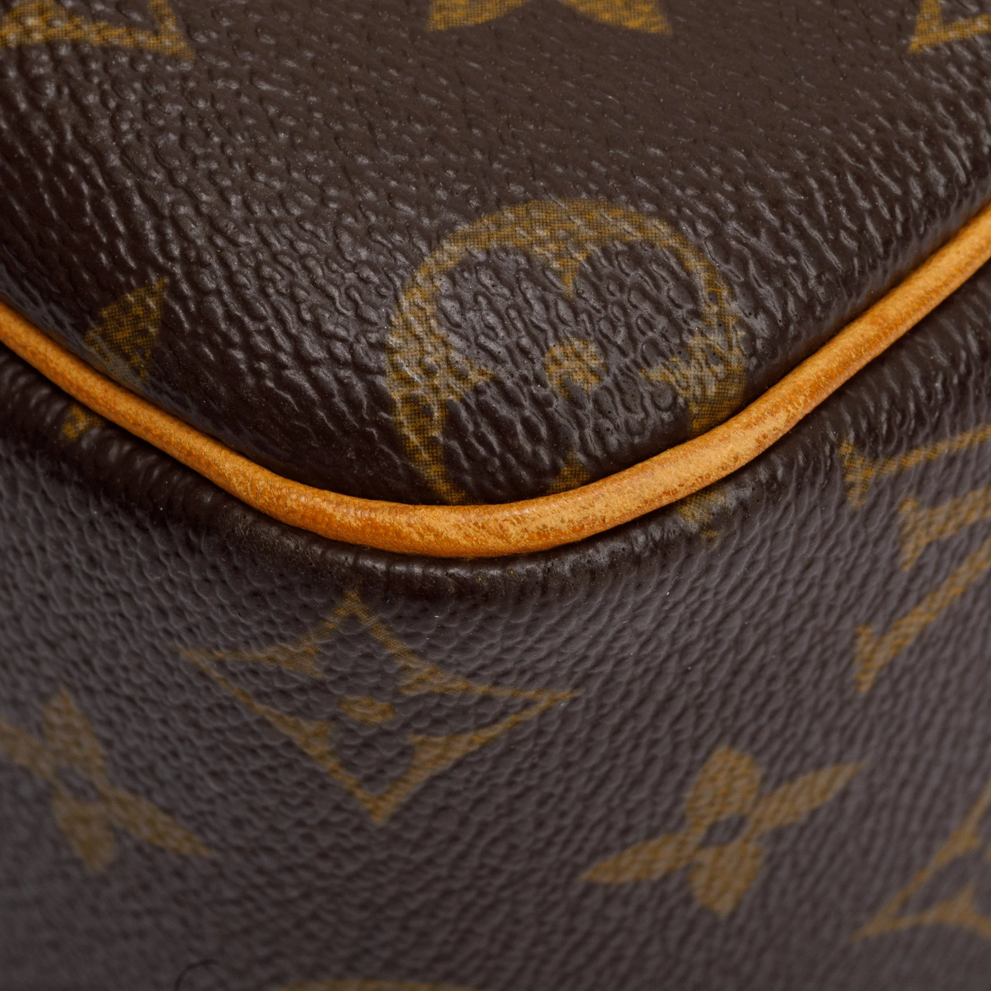 Louiws Vuitton Monogram Cite MM - Image 6