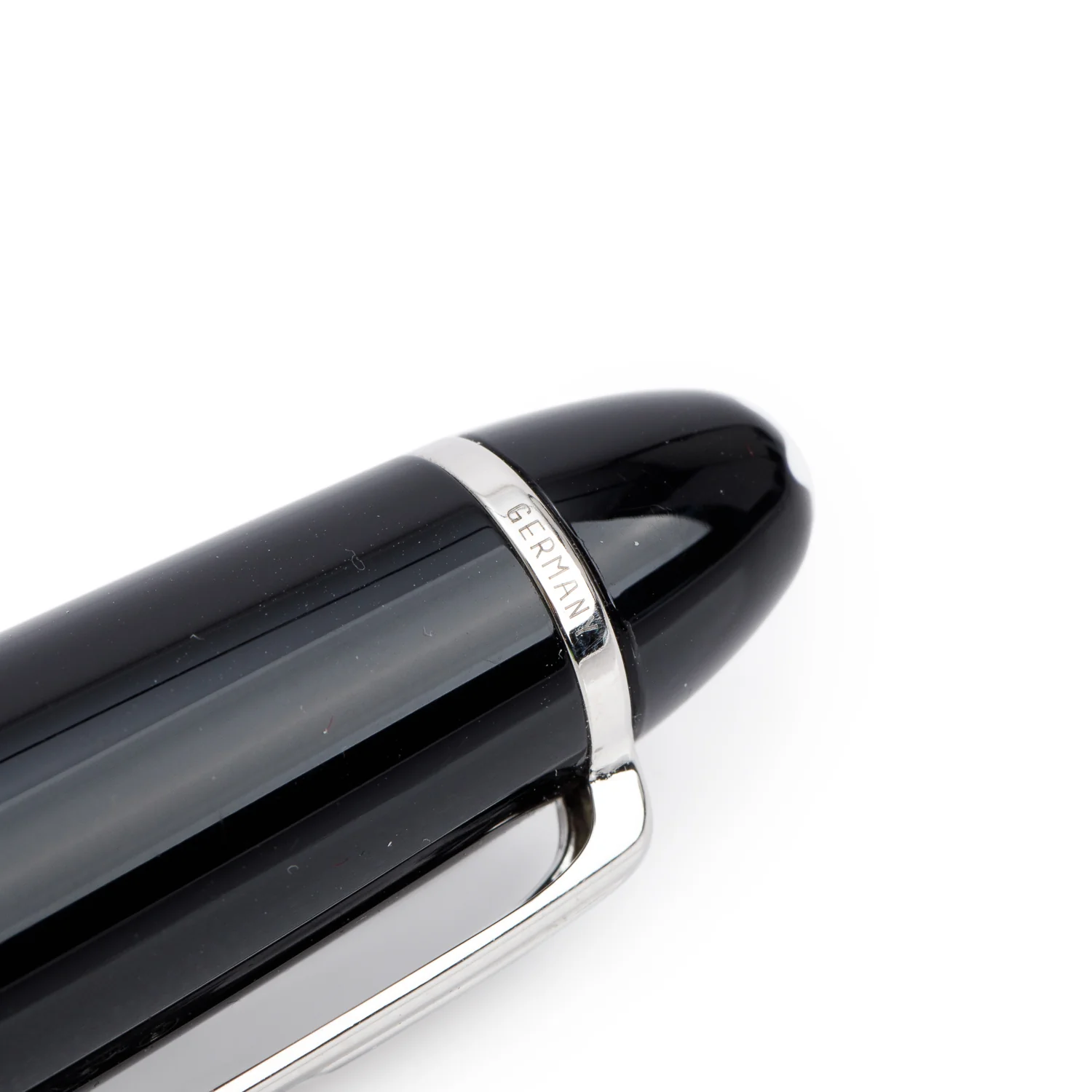 Montblanc Platinum Coated Meisterstuck Classique Black Resin Ballpoint Pen w/ Box - Image 4