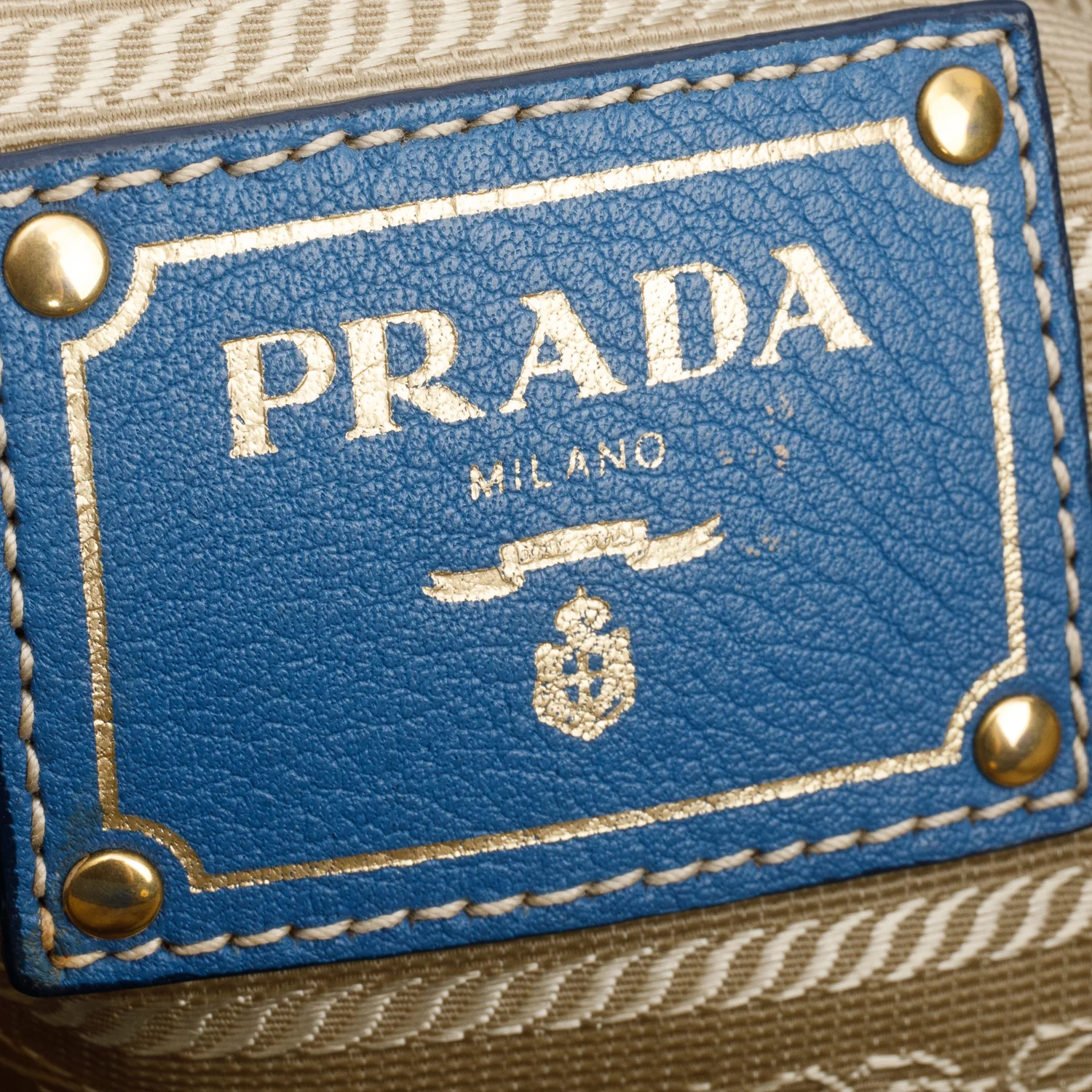 Prada Blue Vitello Daino Size Zip Tote w/ Authenticity Card - Image 8