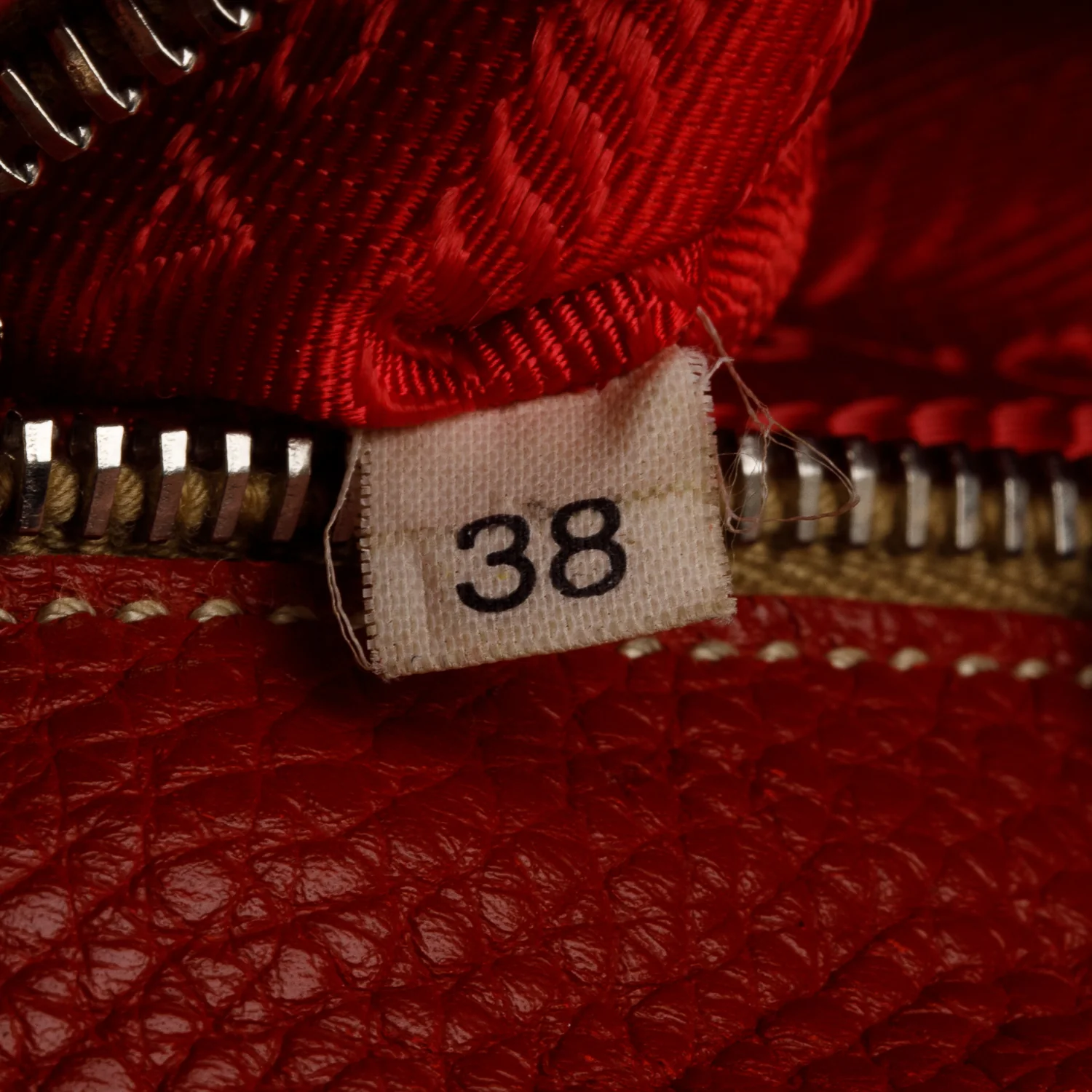 Prada Red Vitello Daino Leather Rope Handle Bag - Image 8