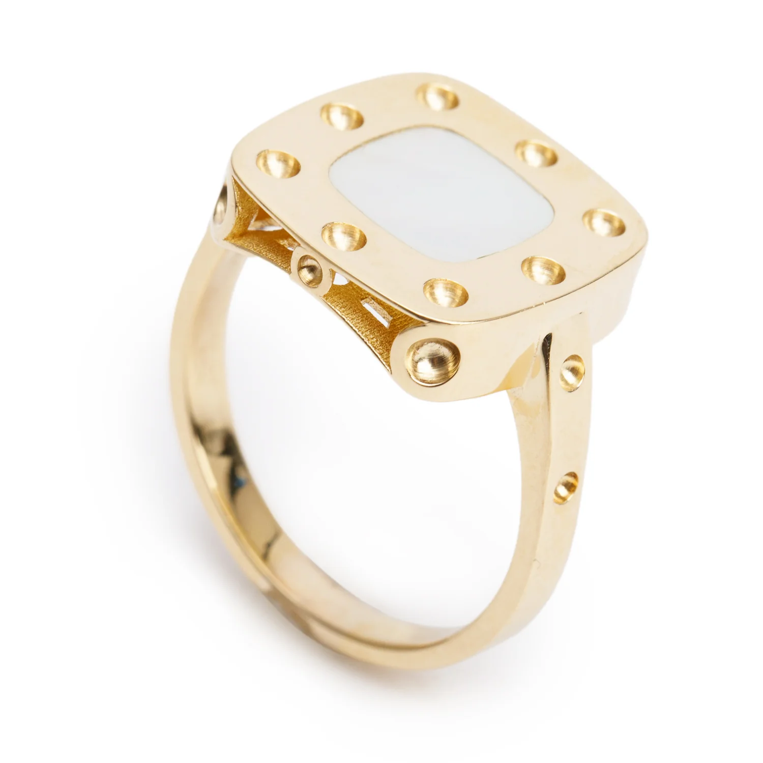 Roberto Coin 18k Yellow Gold Poi Mois Mother of Pearl Cocktail Ring, Size 8 - Image 3